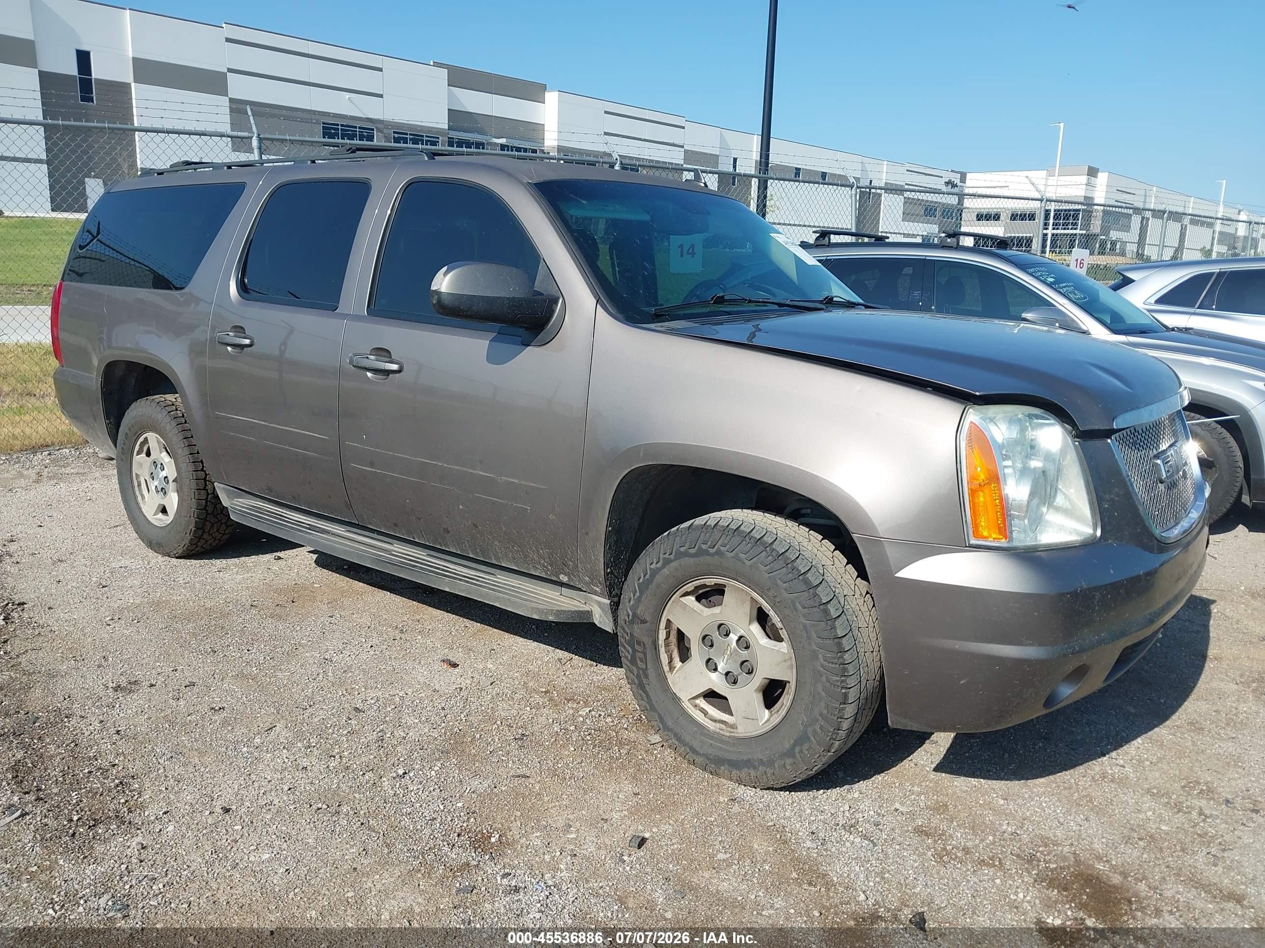 2013 GMC Yukon XL SLT, VIN 1GKS1KE07DR288891 — Обычный износ