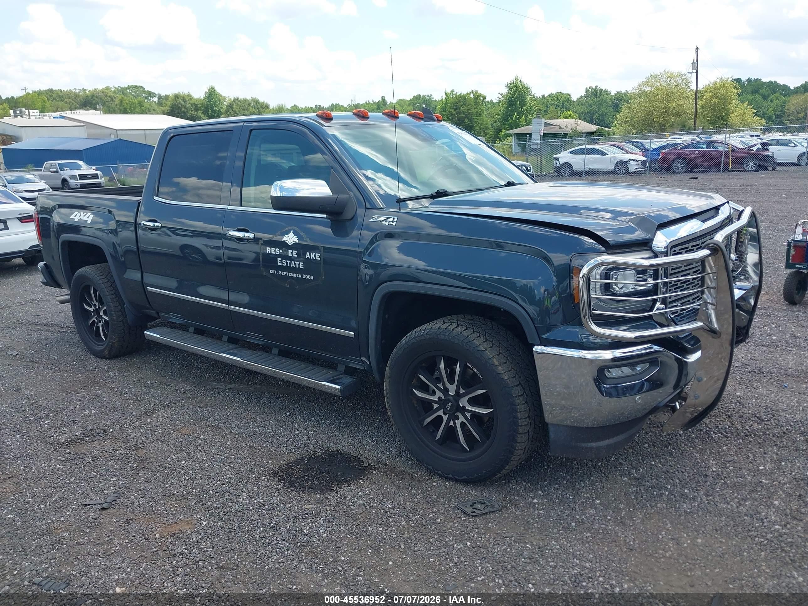 2018 GMC Sierra 1500 SLT, VIN 3GTU2NEC7JG200219 — Front end
