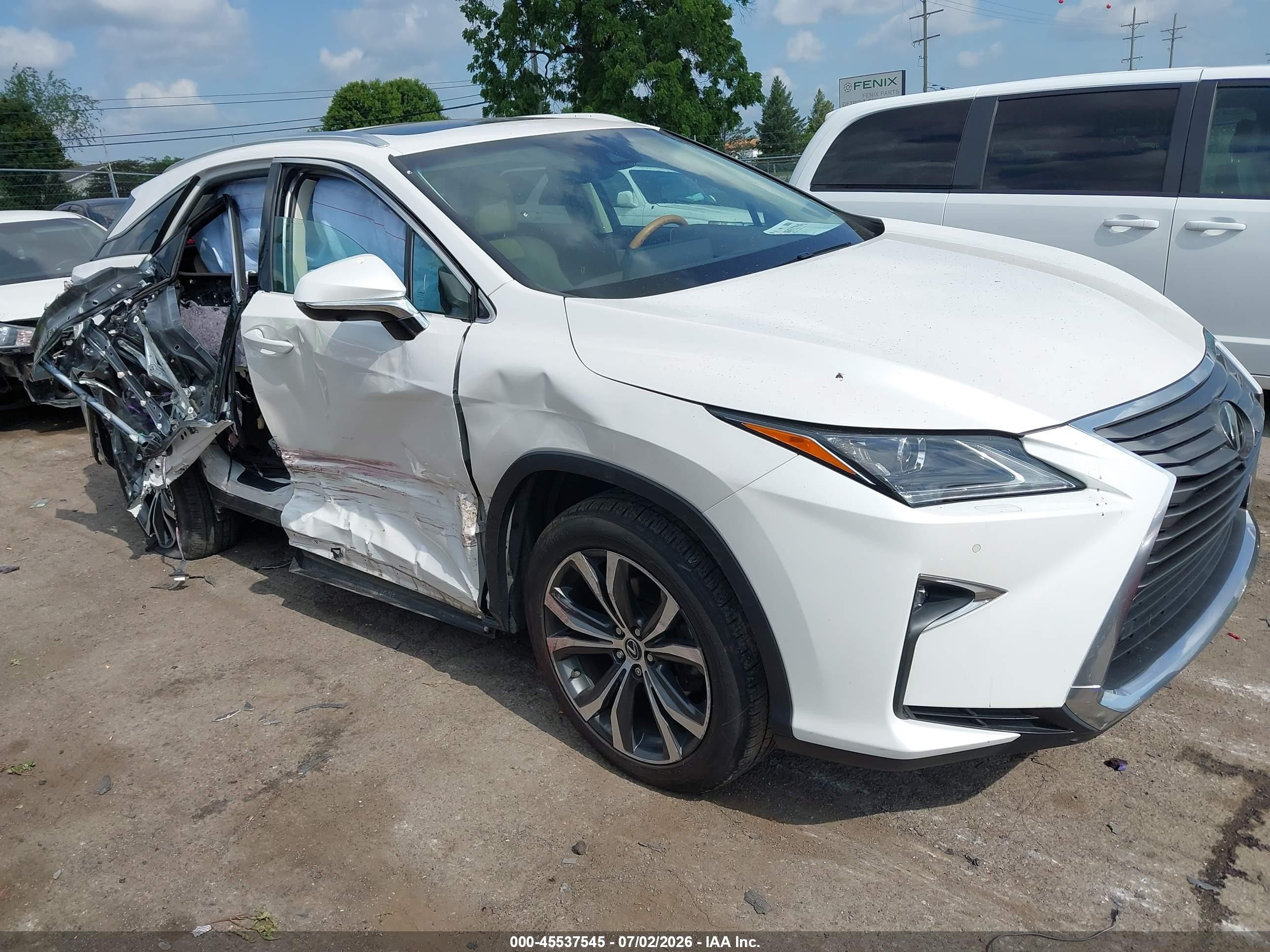 2019 Lexus RX 350, VIN 2T2BZMCA8KC202275 — Side