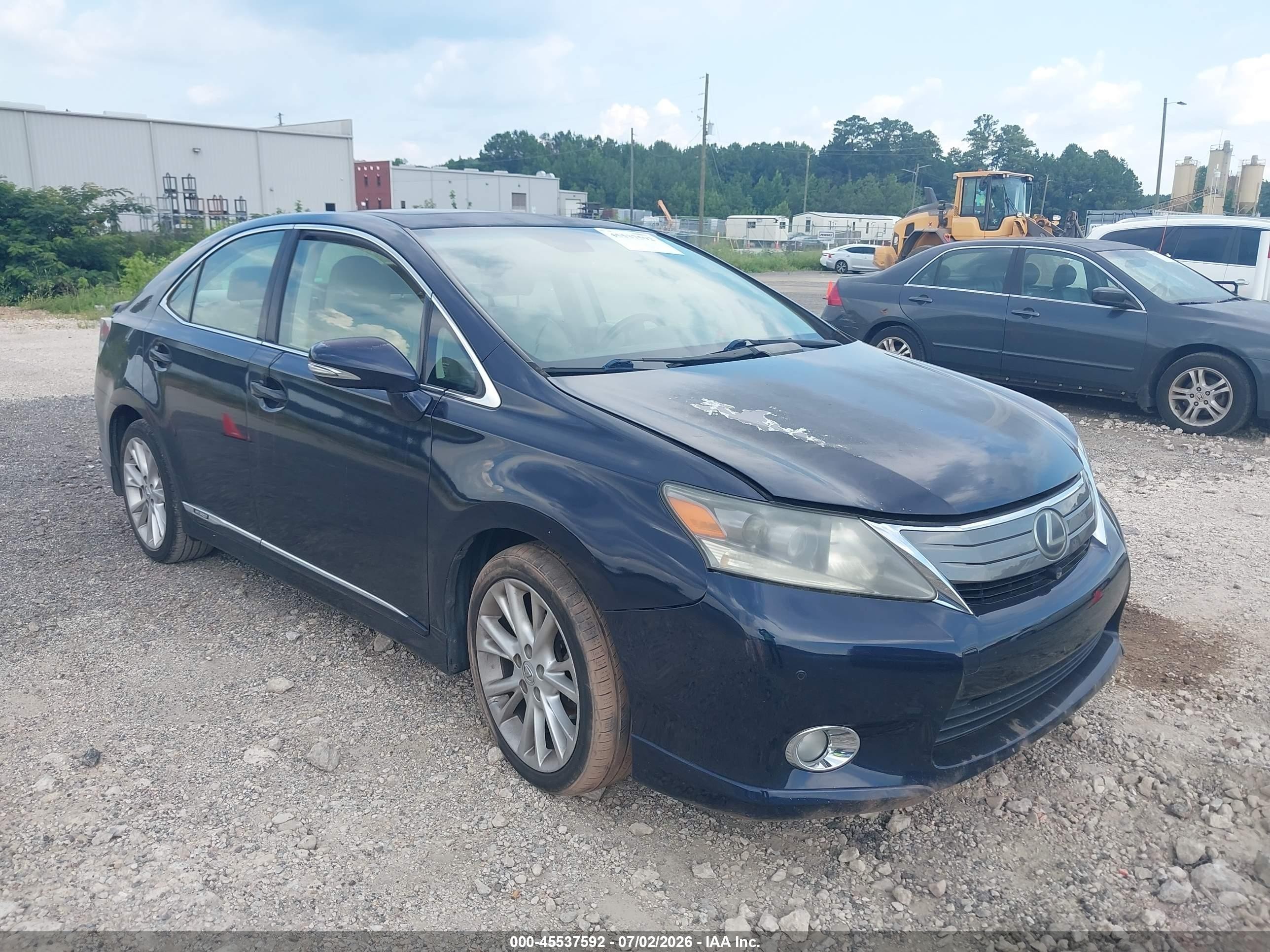 2010 Lexus HS 250h Premium, VIN JTHBB1BA5A2022708 — Normal wear