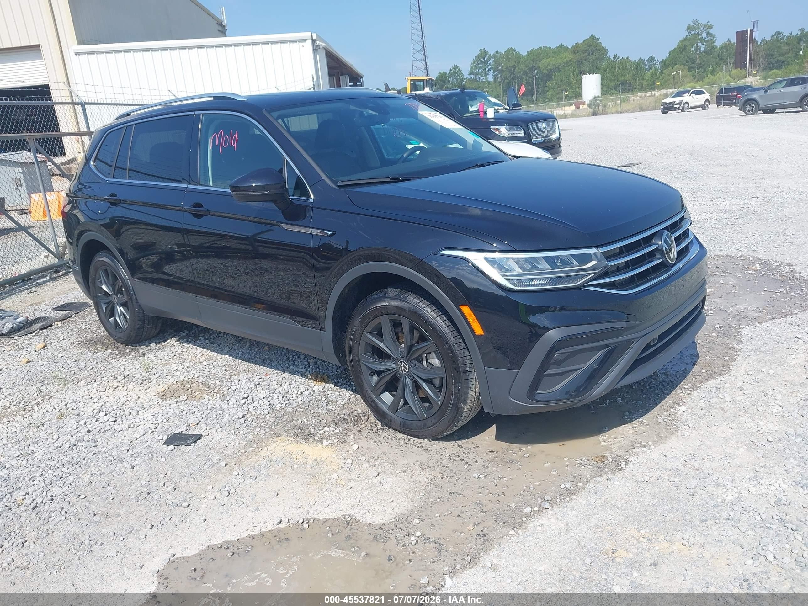 2024 Volkswagen Tiguan SE, VIN 3VVNB7AX1RM164115 — Water / flood