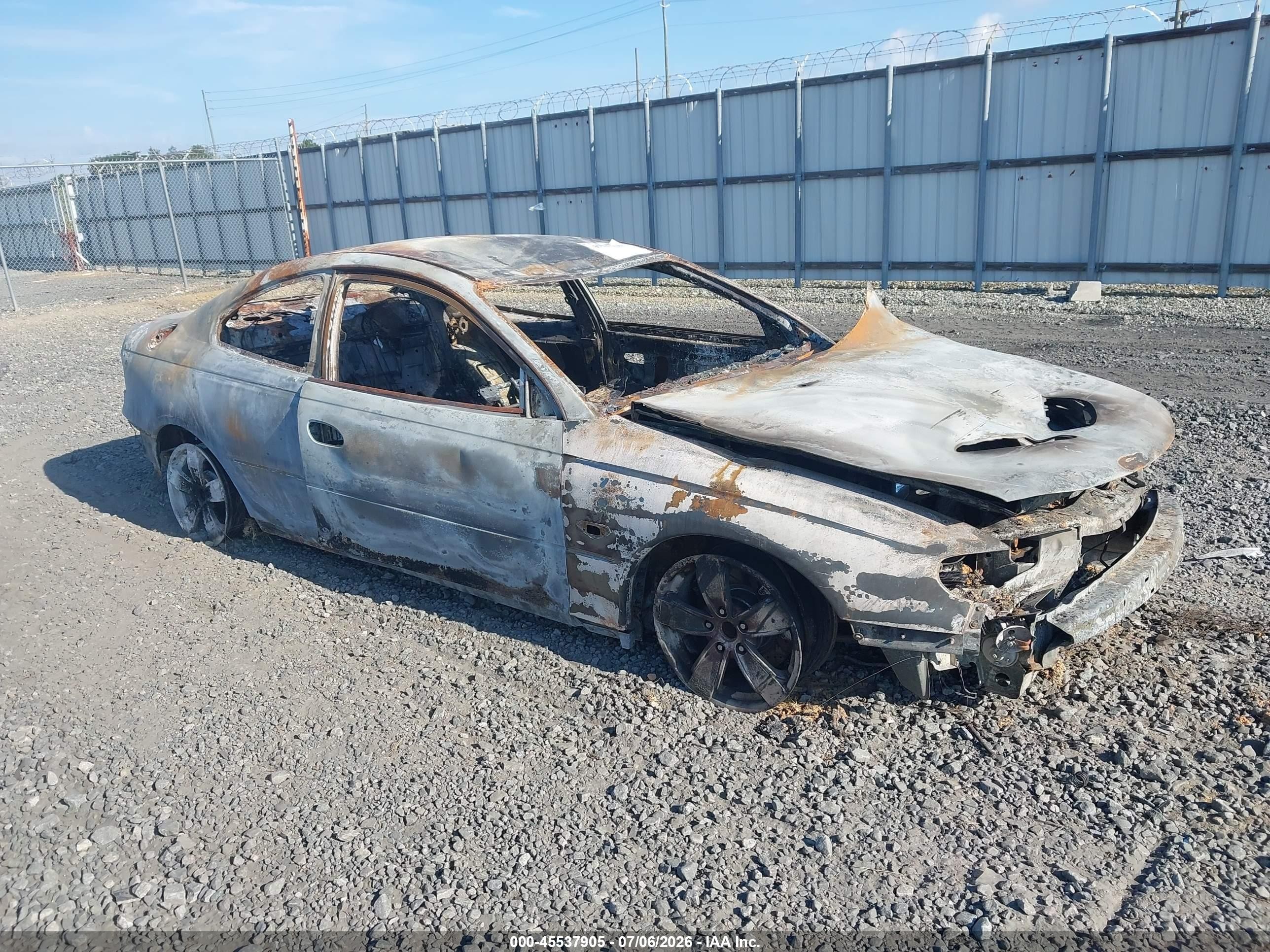 2005 Pontiac GTO, VIN 6G2VX12UX5L417663 — Burn