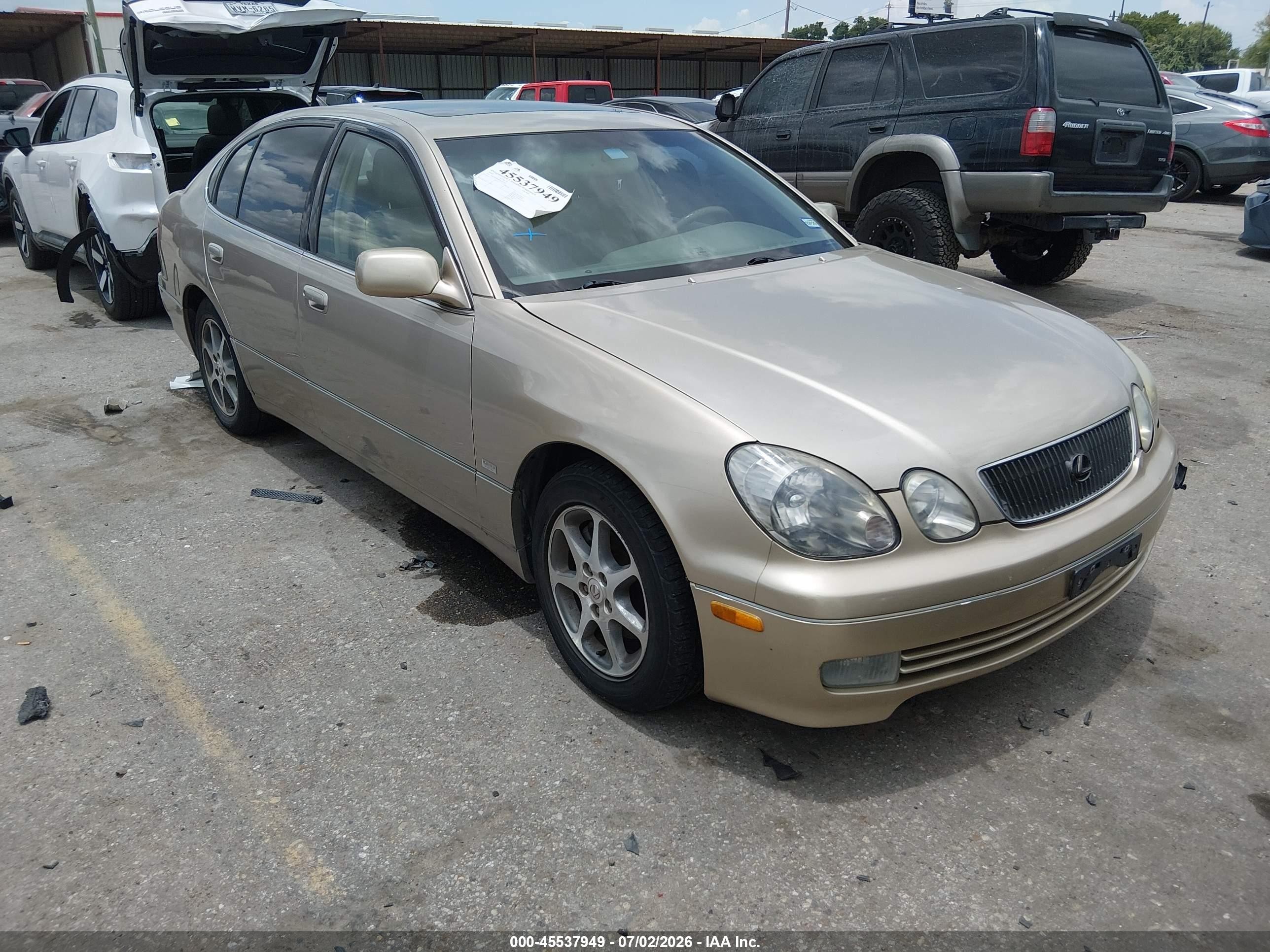 2000 Lexus GS 400, VIN JT8BH68X4Y0025161 — Front end