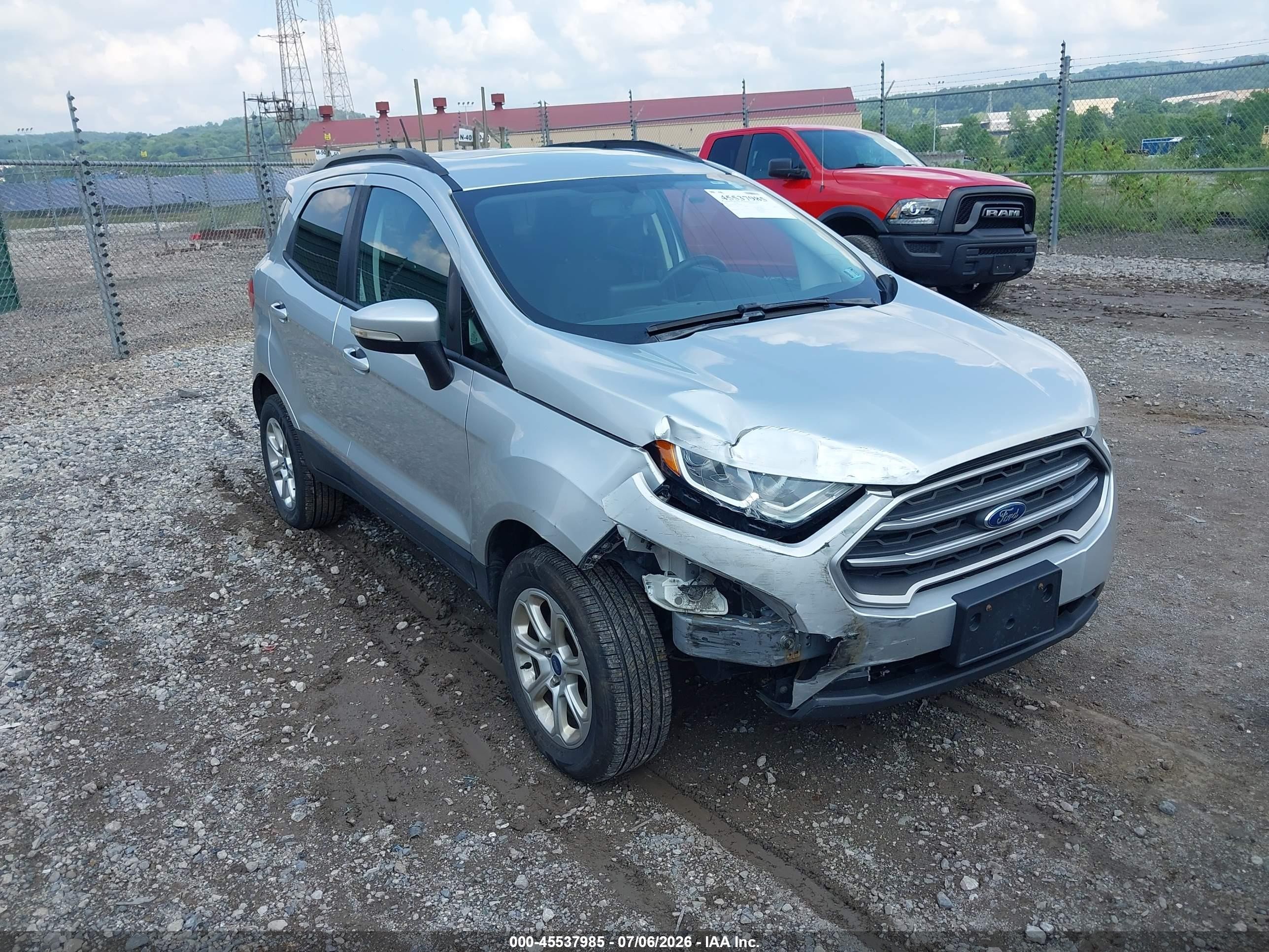 2020 Ford EcoSport SE, VIN MAJ6S3GL3LC337969 — Front end