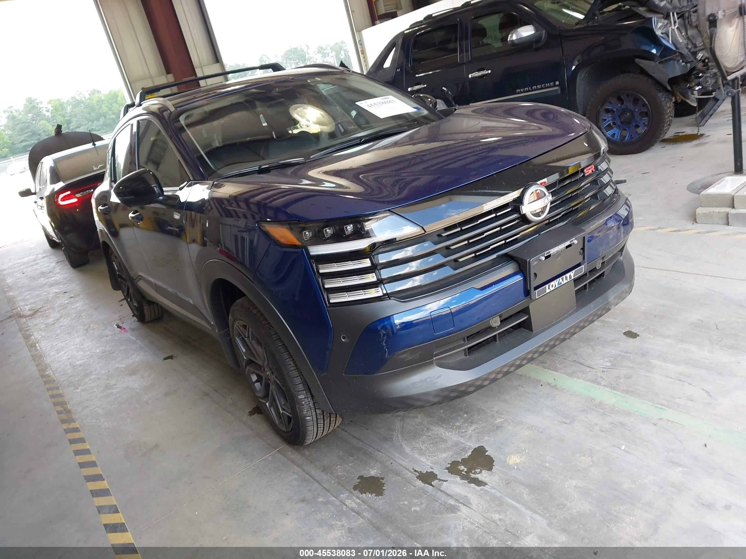 2026 Nissan Kicks SR, VIN 3N8AP6DA4TL339622 — Зад