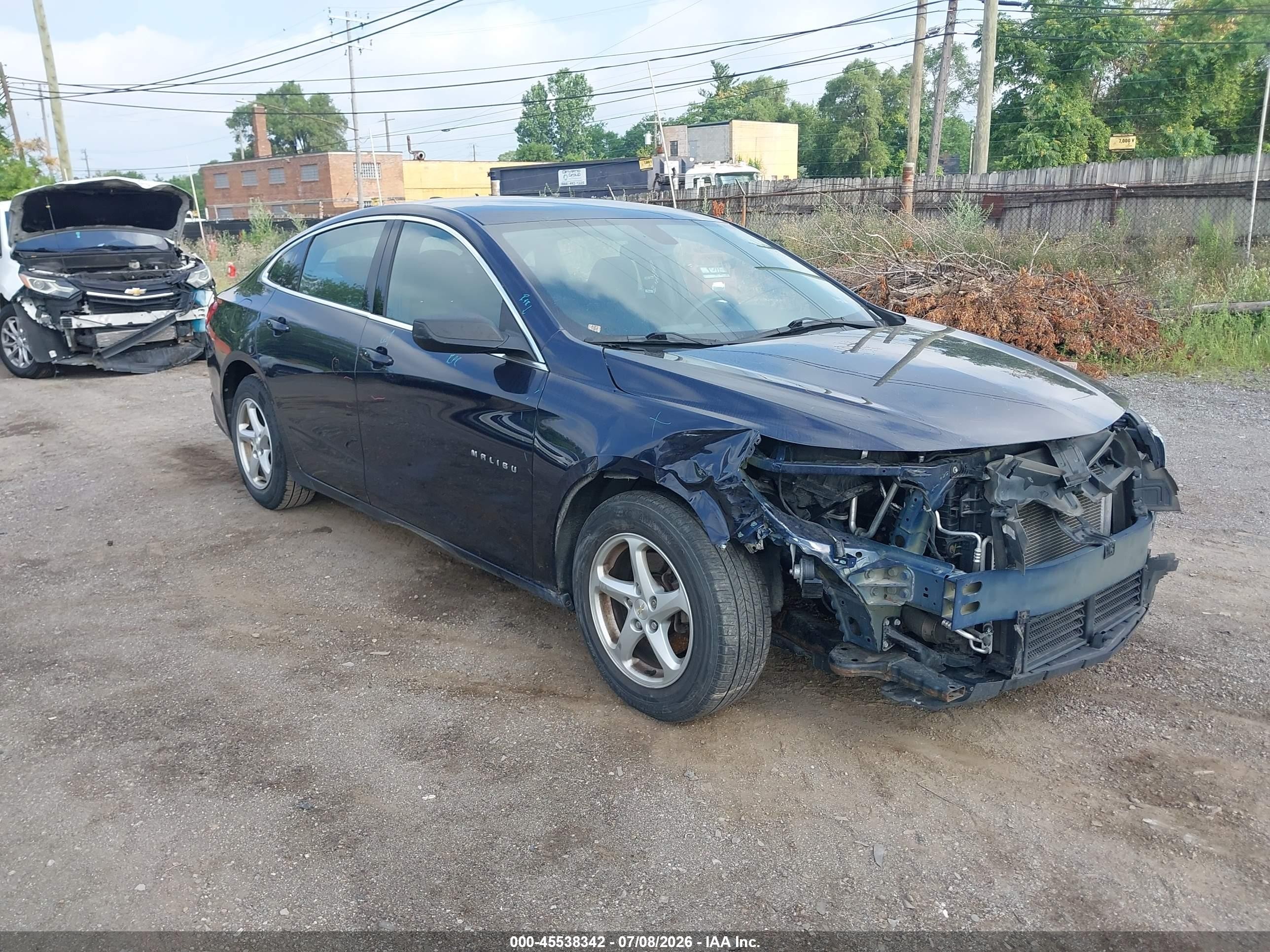 2016 Chevrolet Malibu LS, VIN 1G1ZB5ST3GF232131 — Front end