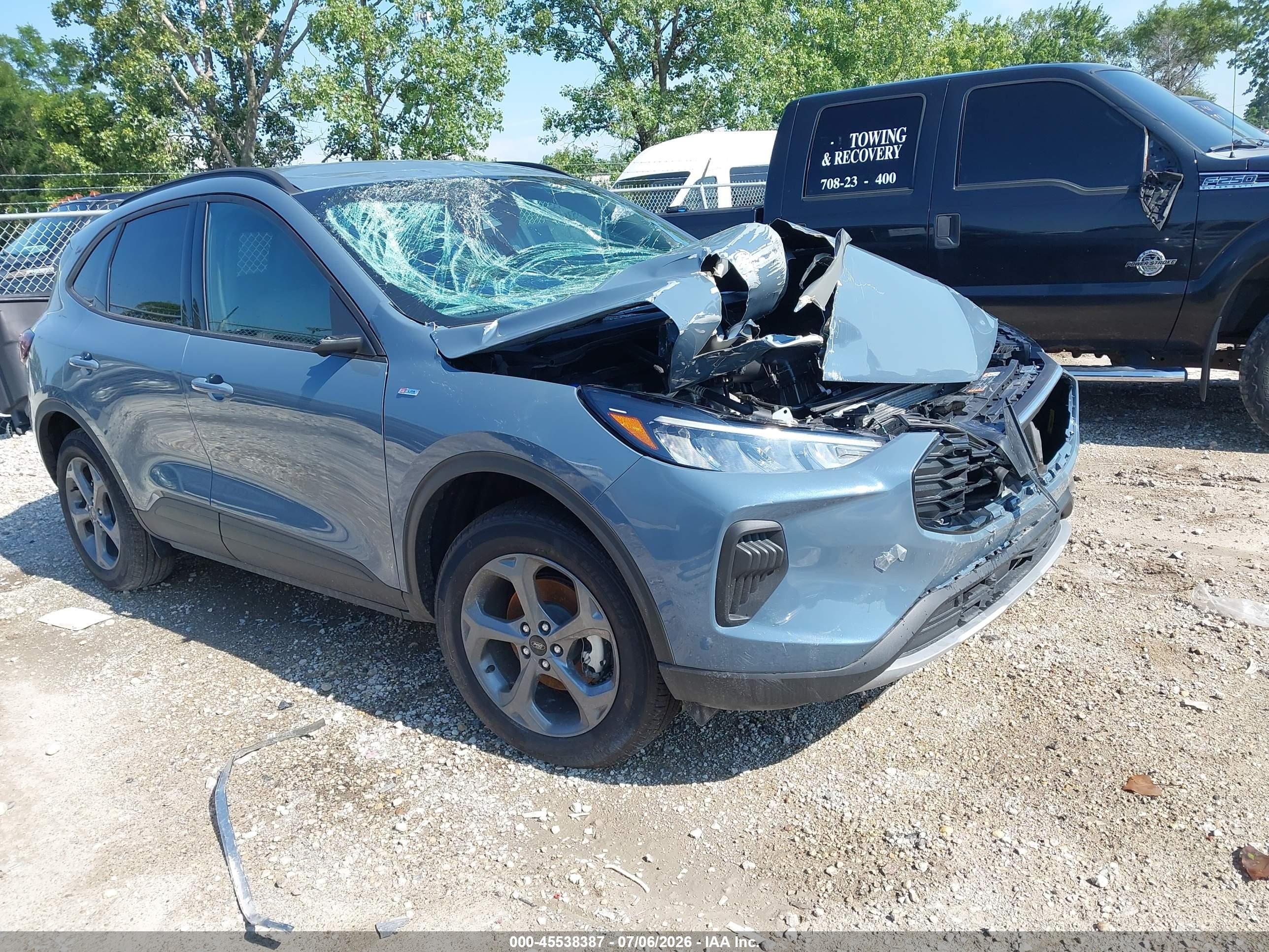 2026 Ford Escape ST-Line, VIN 1FMCU9MN6TUA40930 — Front end