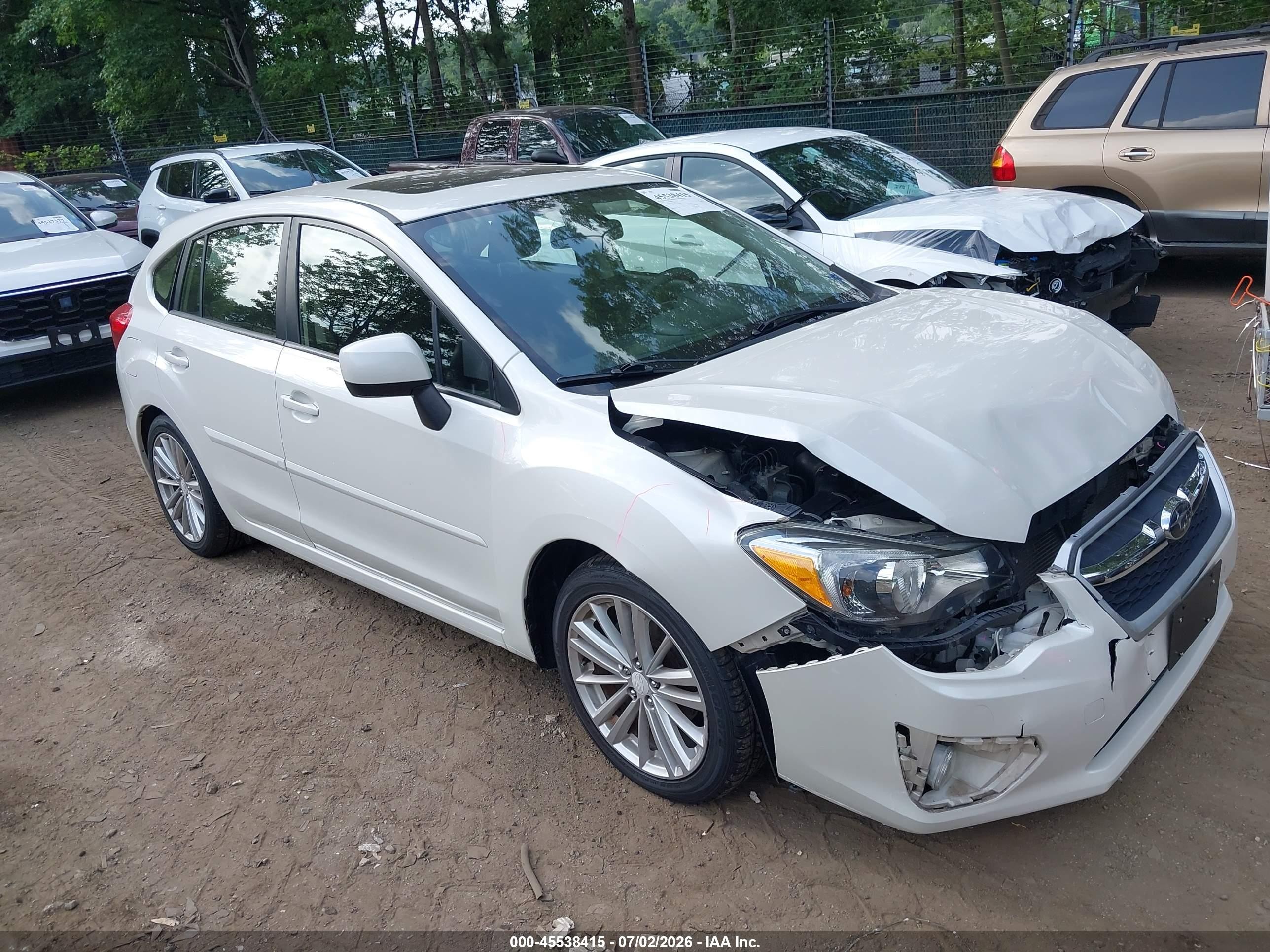 2014 Subaru Impreza Premium, VIN JF1GPAD60E8261108 — Front end