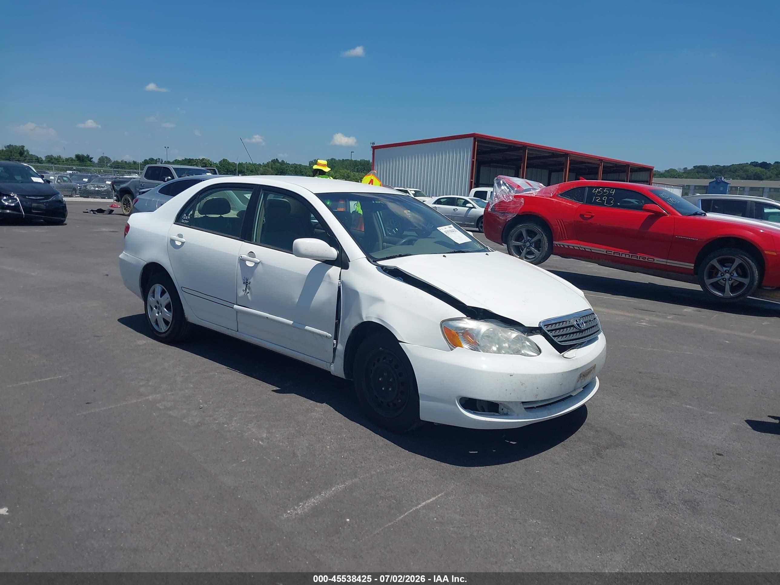 2005 Toyota Corolla S, VIN 1NXBR32EX5Z485557 — Front end