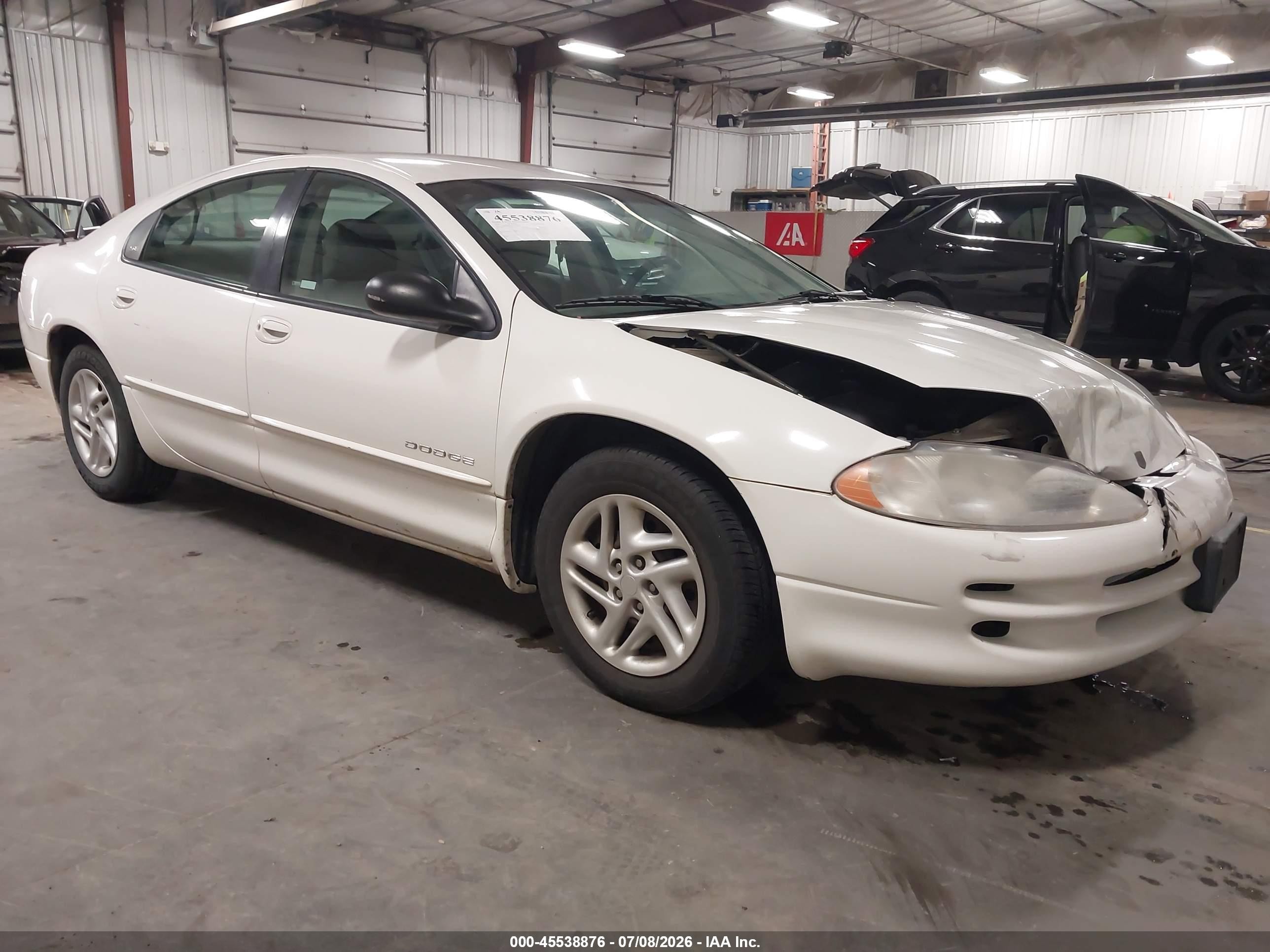 2001 Dodge Intrepid SE, VIN 2B3HD46RX1H524209 — Front end