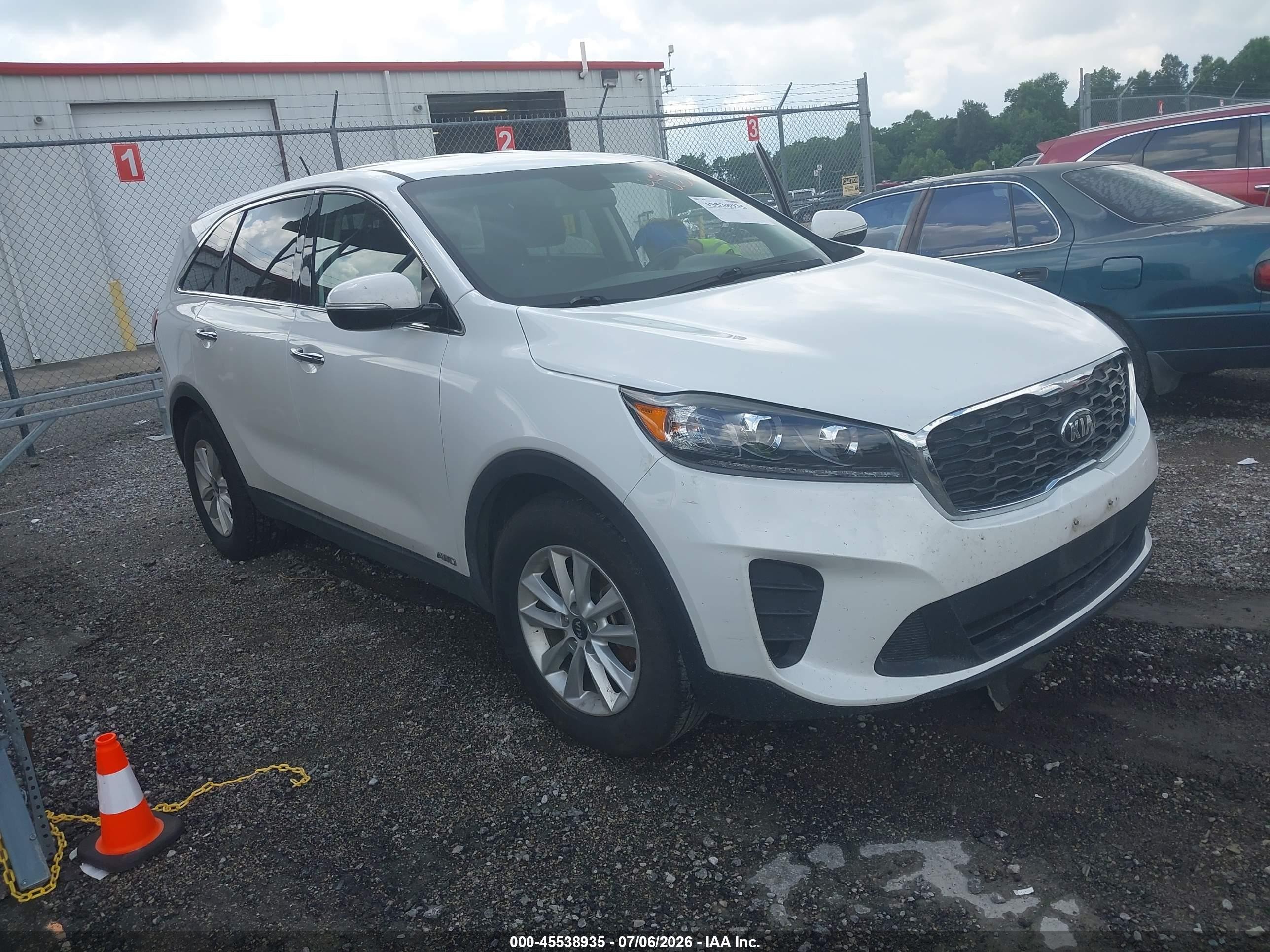 2020 Kia Sorento LX, VIN 5XYPGDA56LG620815 — Вода / потоп
