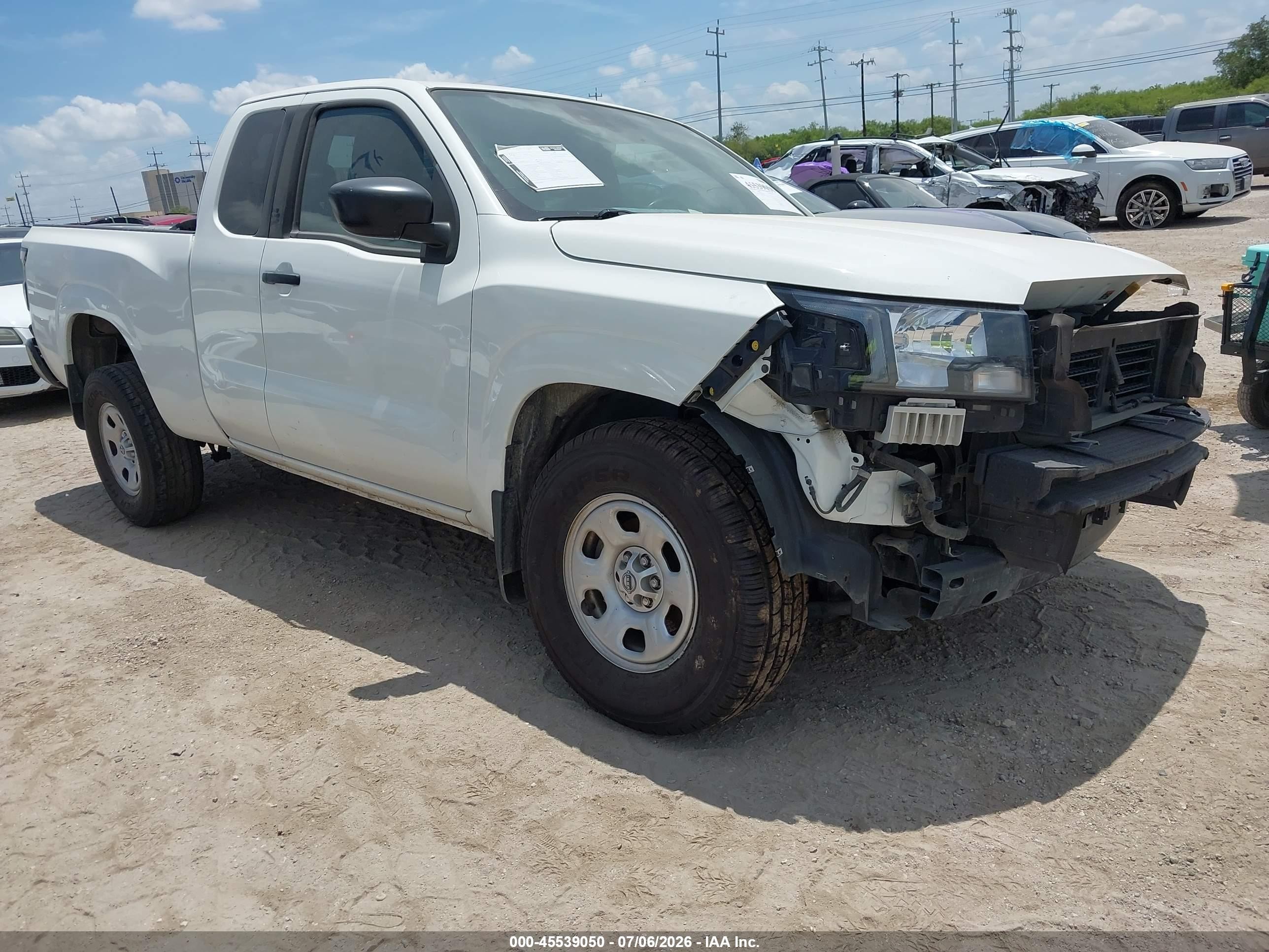 2024 Nissan Frontier S, VIN 1N6ED1CL2RN613093 — Бок