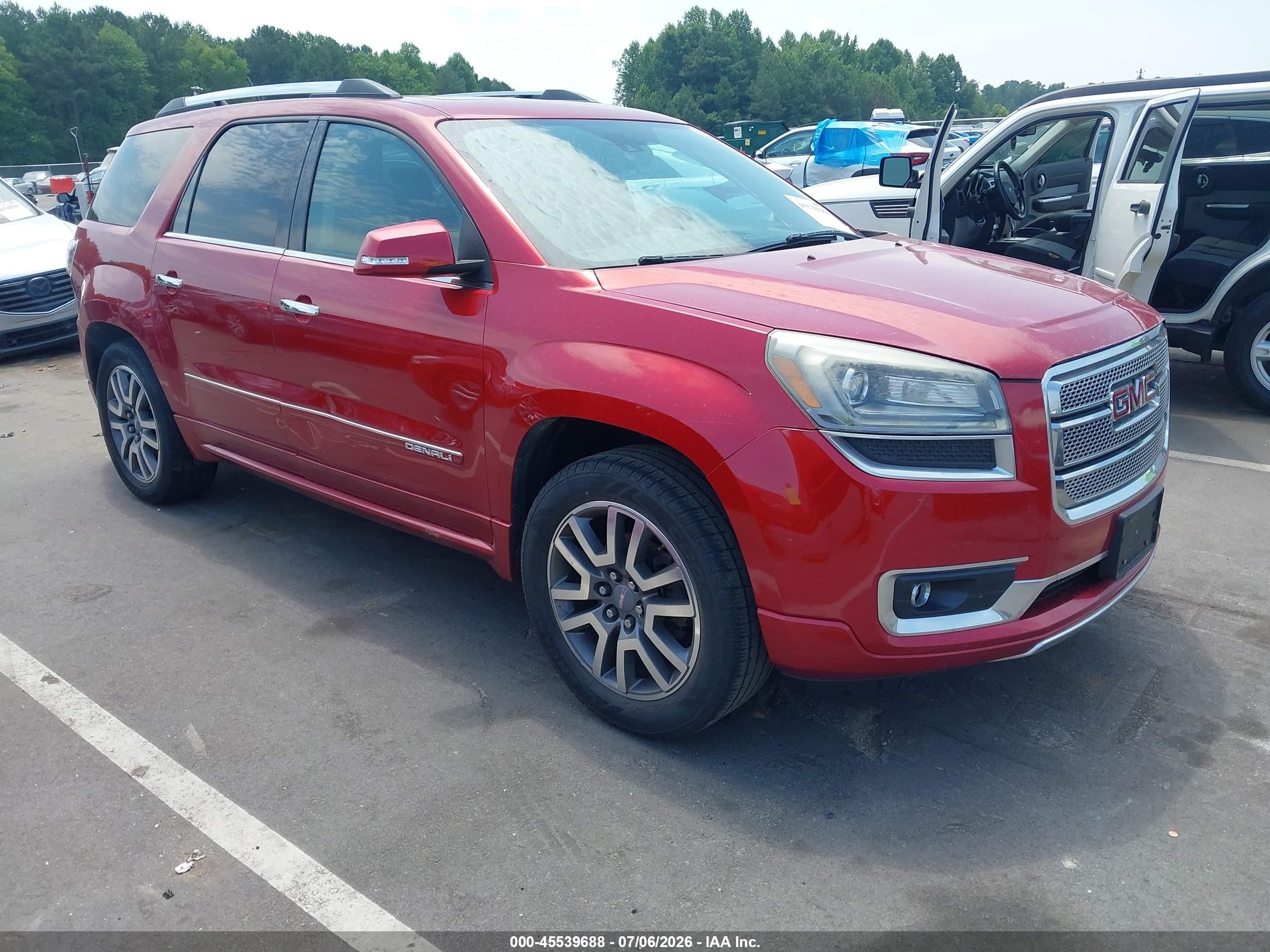 2014 GMC Acadia Denali, VIN 1GKKRTKD7EJ148930 — Rear end