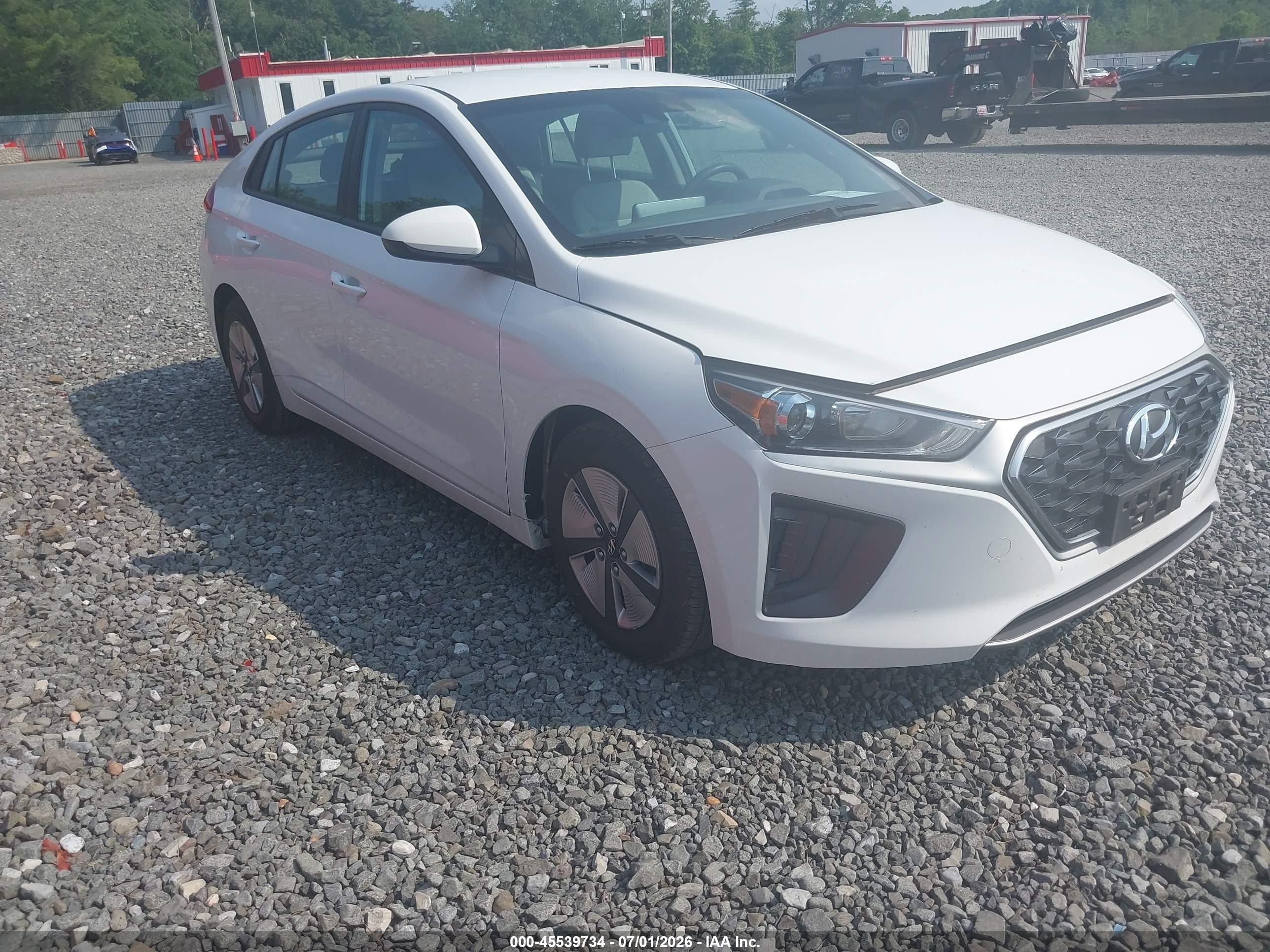2021 Hyundai Ioniq Blue, VIN KMHC65LC4MU246932 — Normal wear