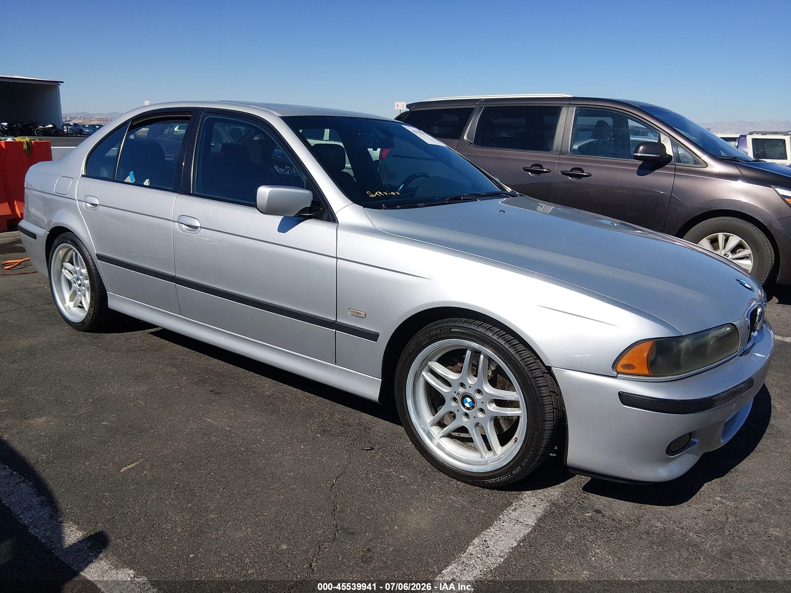 2003 BMW 5 Series 540i, VIN WBADN63423GS56704 — Не указано