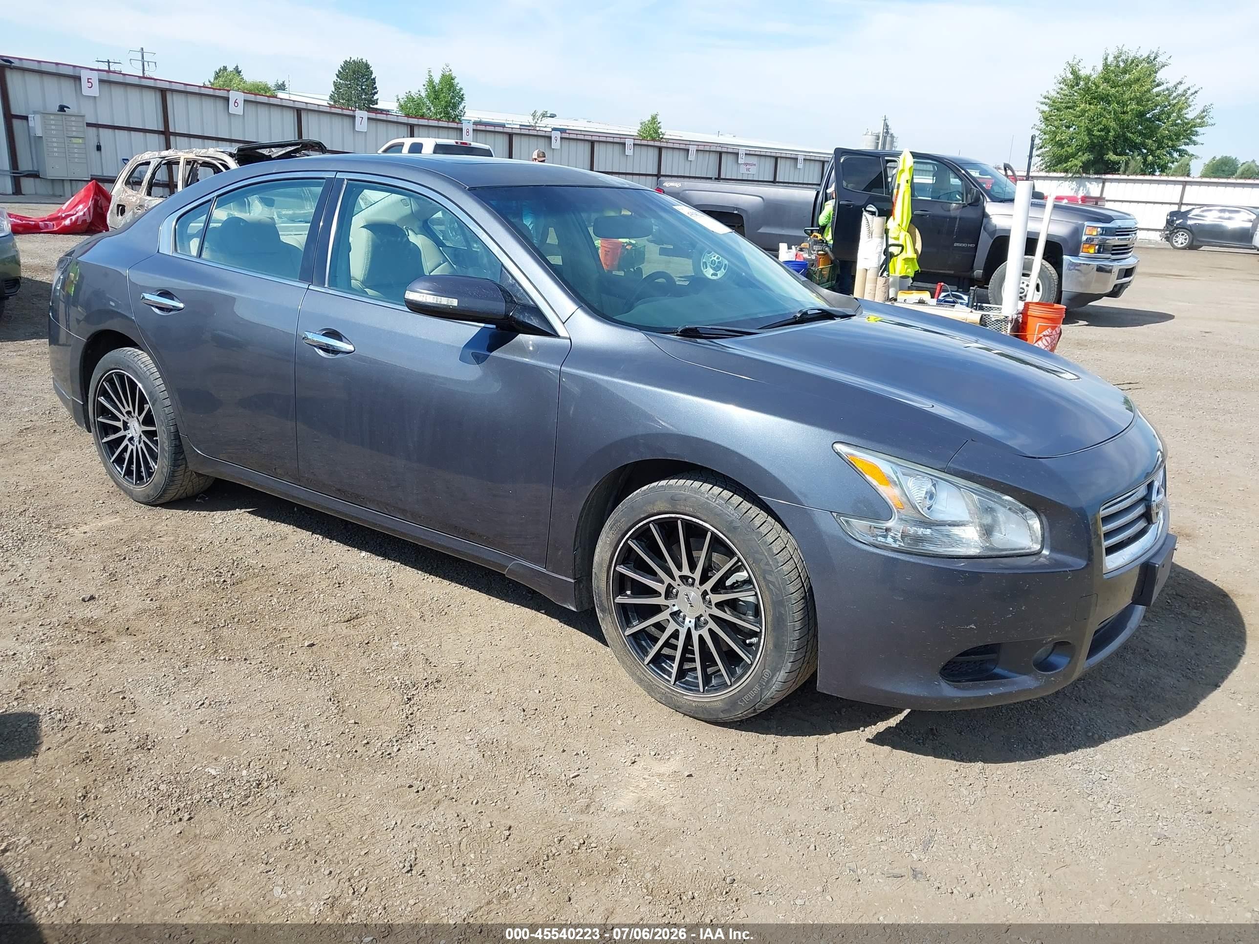 2012 Nissan Maxima SV, VIN 1N4AA5AP7CC817260 — Перед