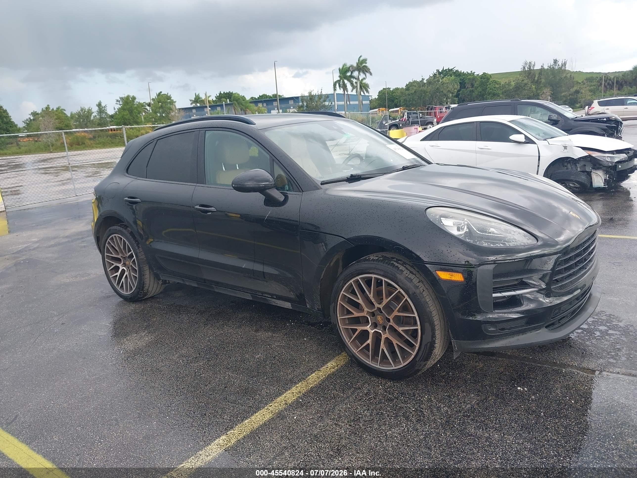 2020 Porsche Macan, VIN WP1AA2A54LLB02927 — Repossession