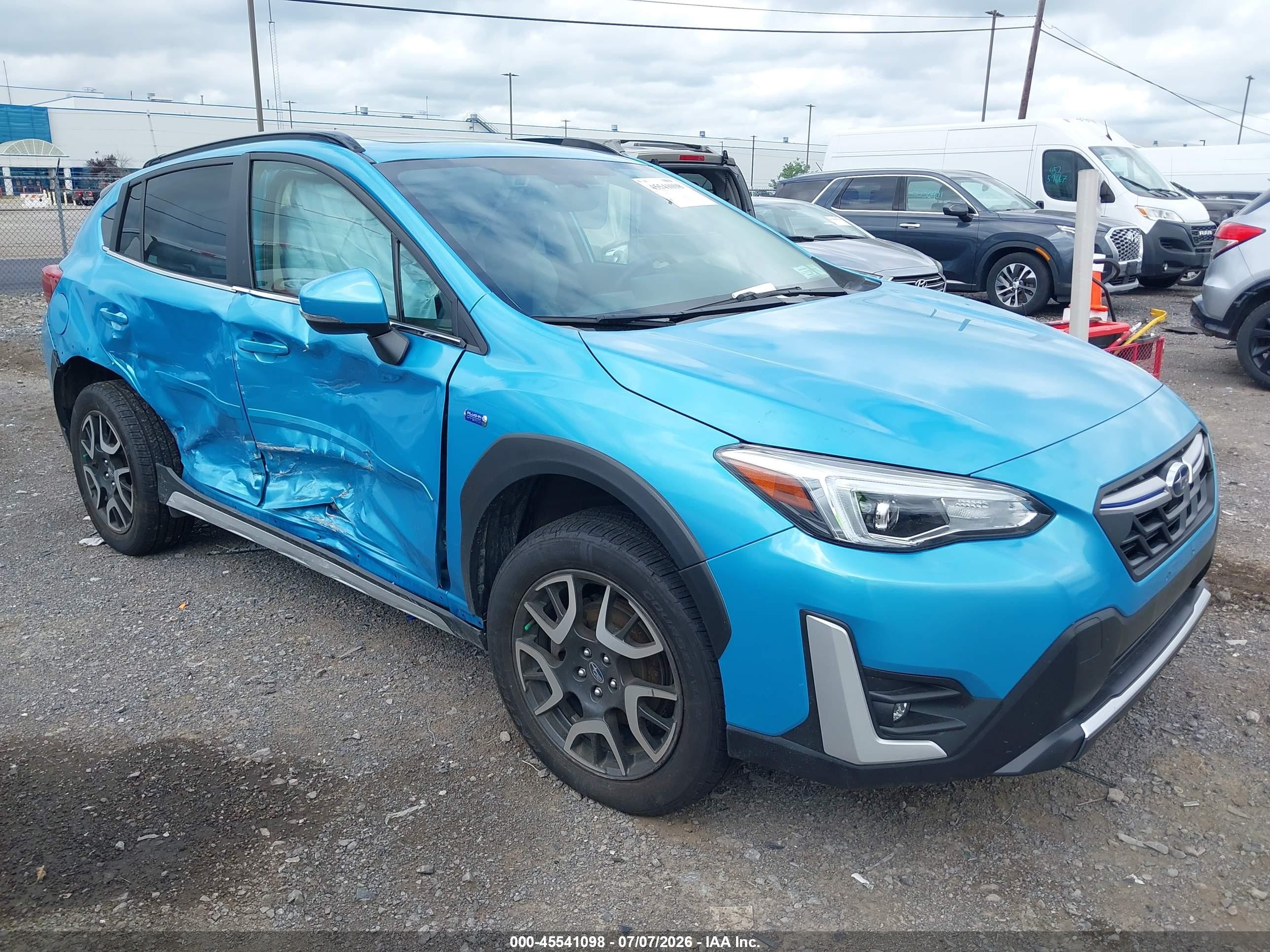 2023 Subaru Crosstrek Hybrid, VIN JF2GTDNC9PH326070 — Side