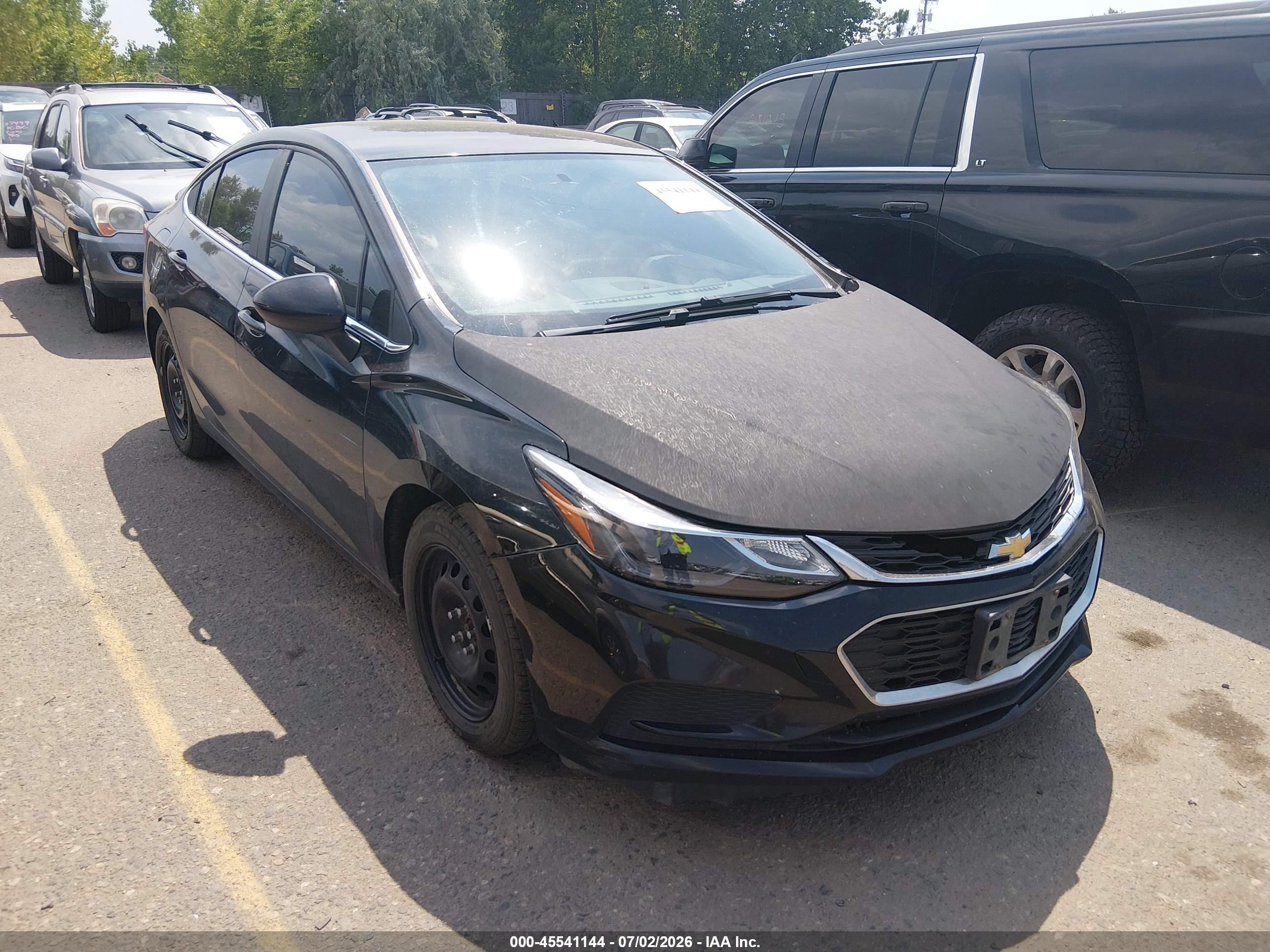 2018 Chevrolet Cruze LT, VIN 1G1BG5SE8J7180873 — Normal wear