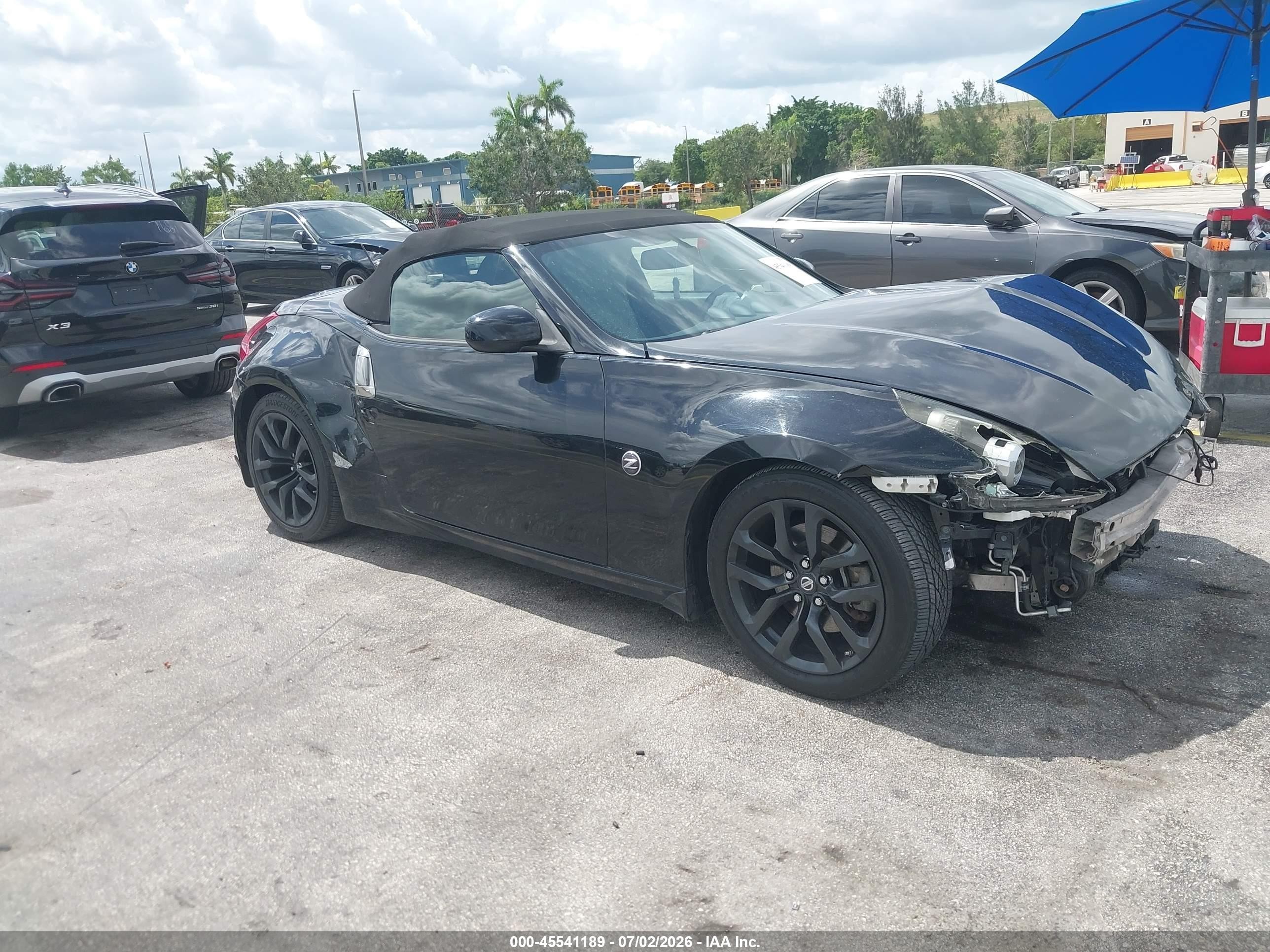 2018 Nissan 370Z Touring, VIN JN1AZ4FH2JM520261 — Front end