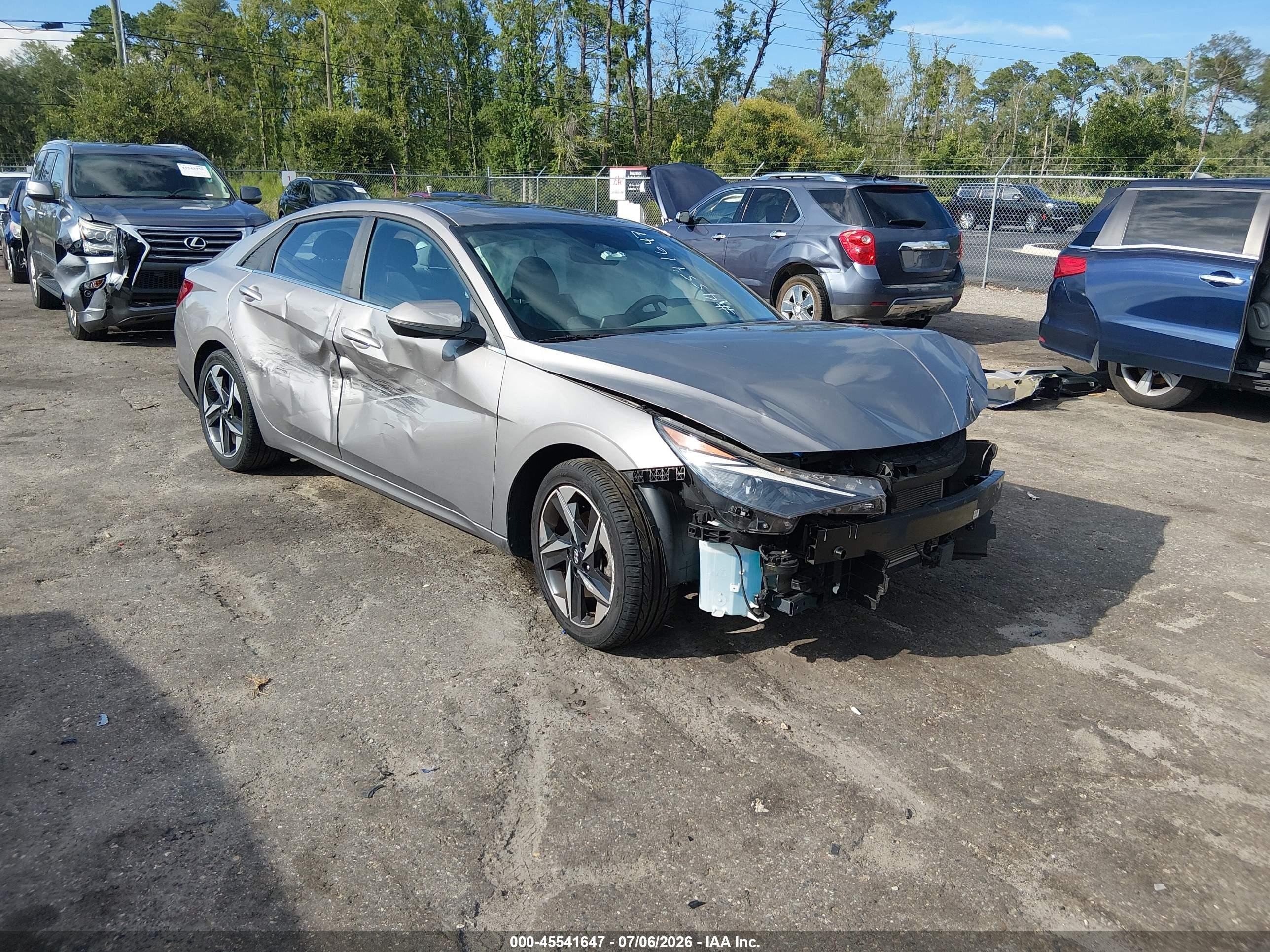 2022 Hyundai Elantra SEL, VIN KMHLN4AGXNU352788 — Side