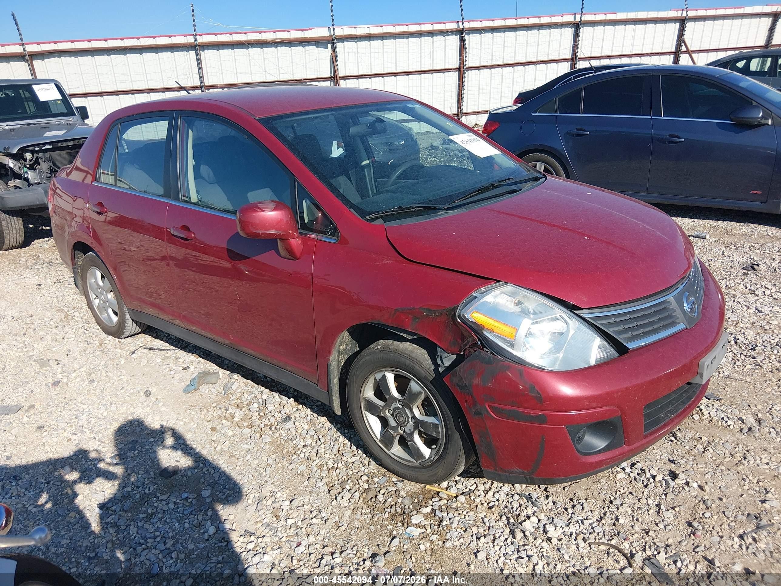 2007 Nissan Versa SL, VIN 3N1BC11E97L409761 — Front end