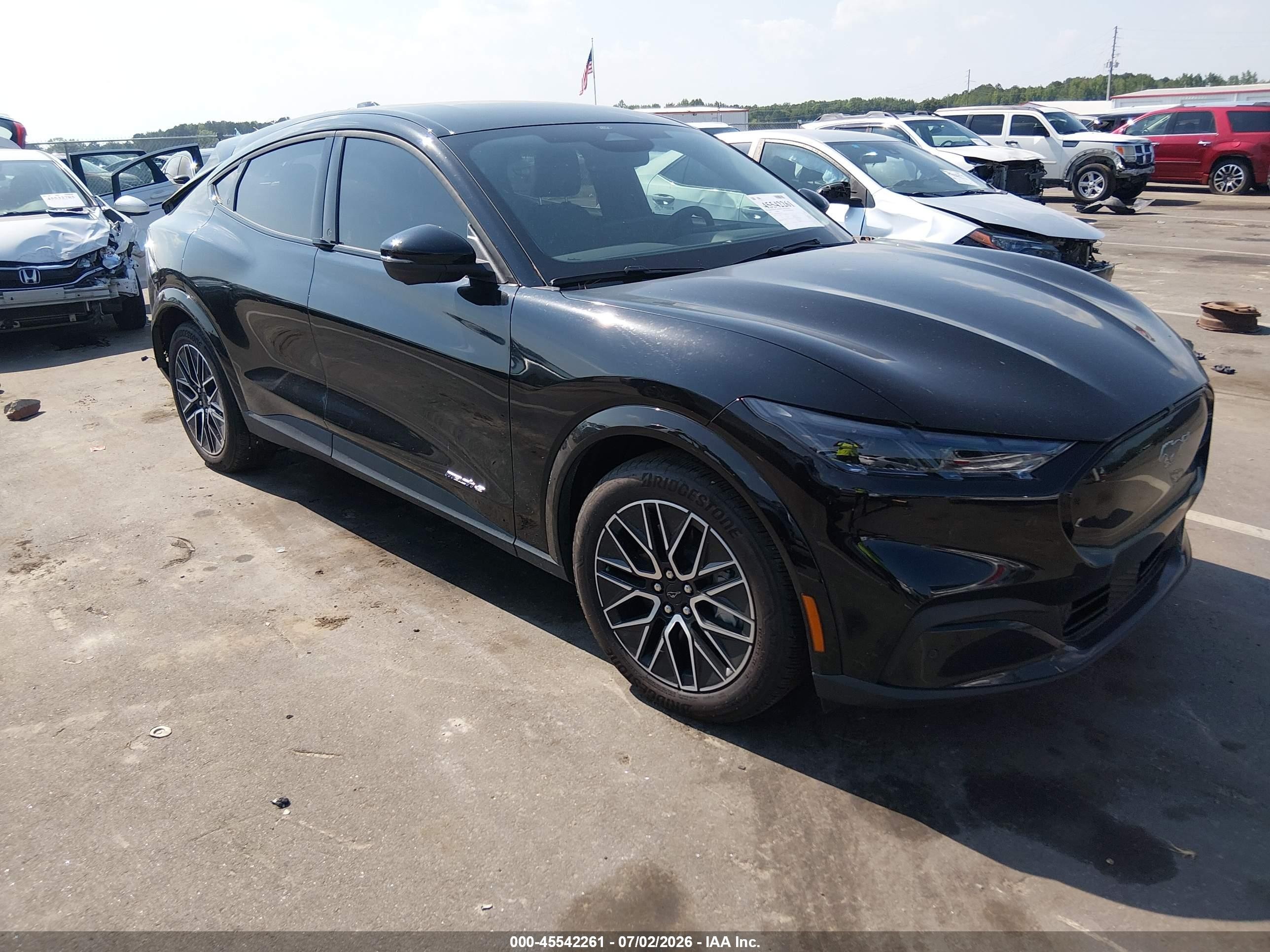 2025 Ford Mustang Mach-E Premium, VIN 3FMTK3R78SMA33672 — Rear end