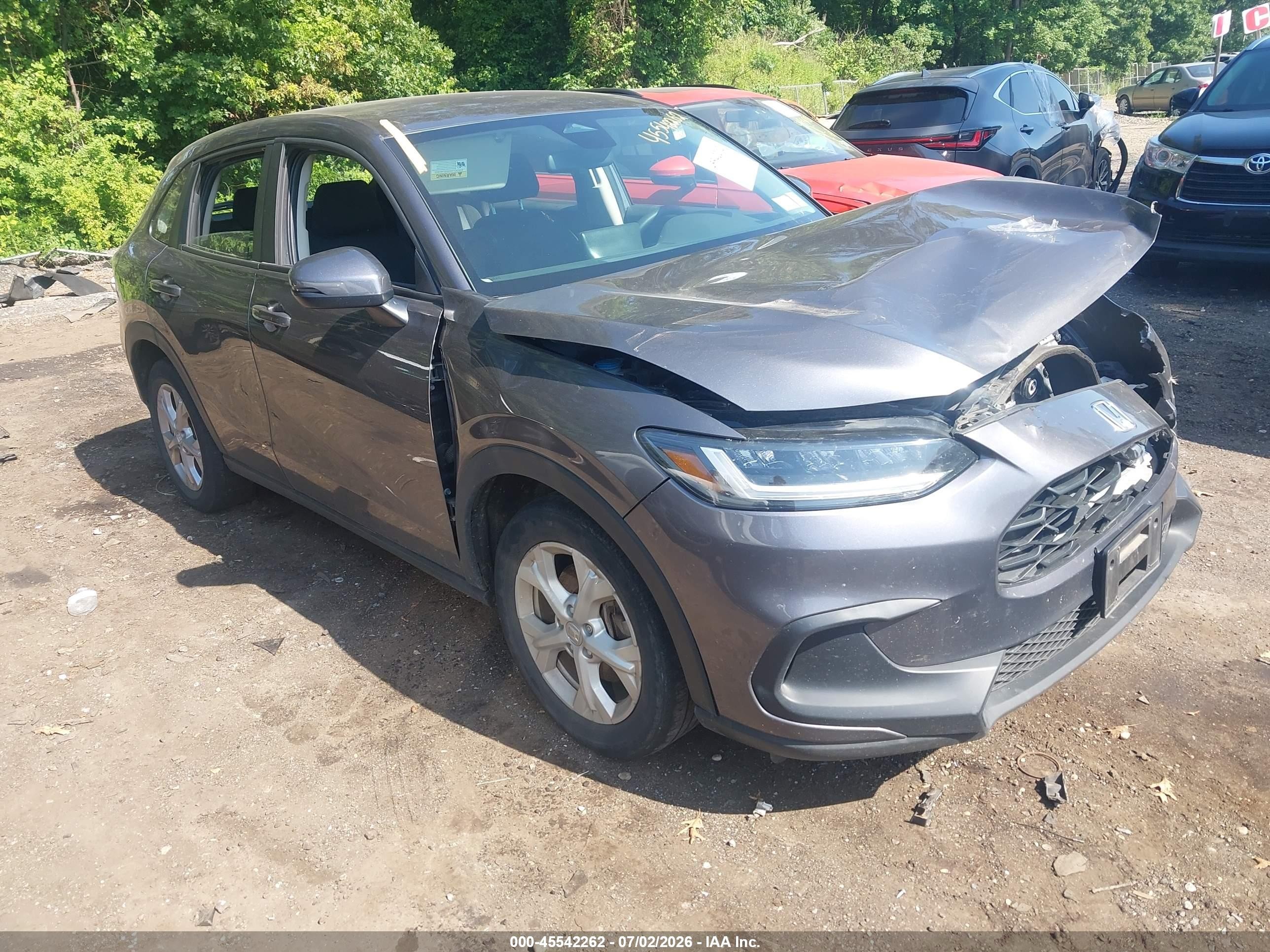 2025 Honda HR-V LX, VIN 3CZRZ2H35SM756828 — Front end