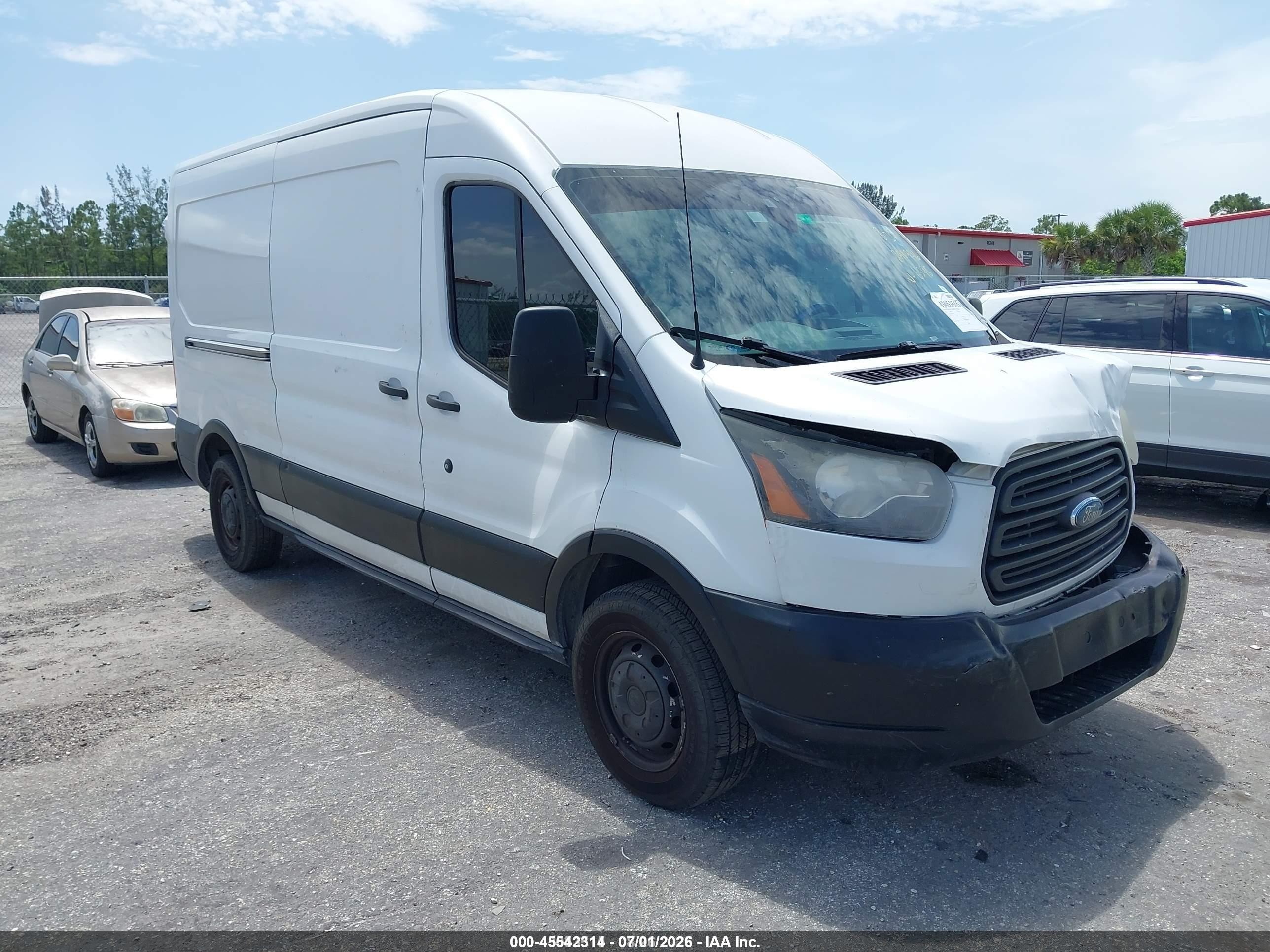 2018 Ford Transit, VIN 1FTYR2DG6JKA06595 — All over