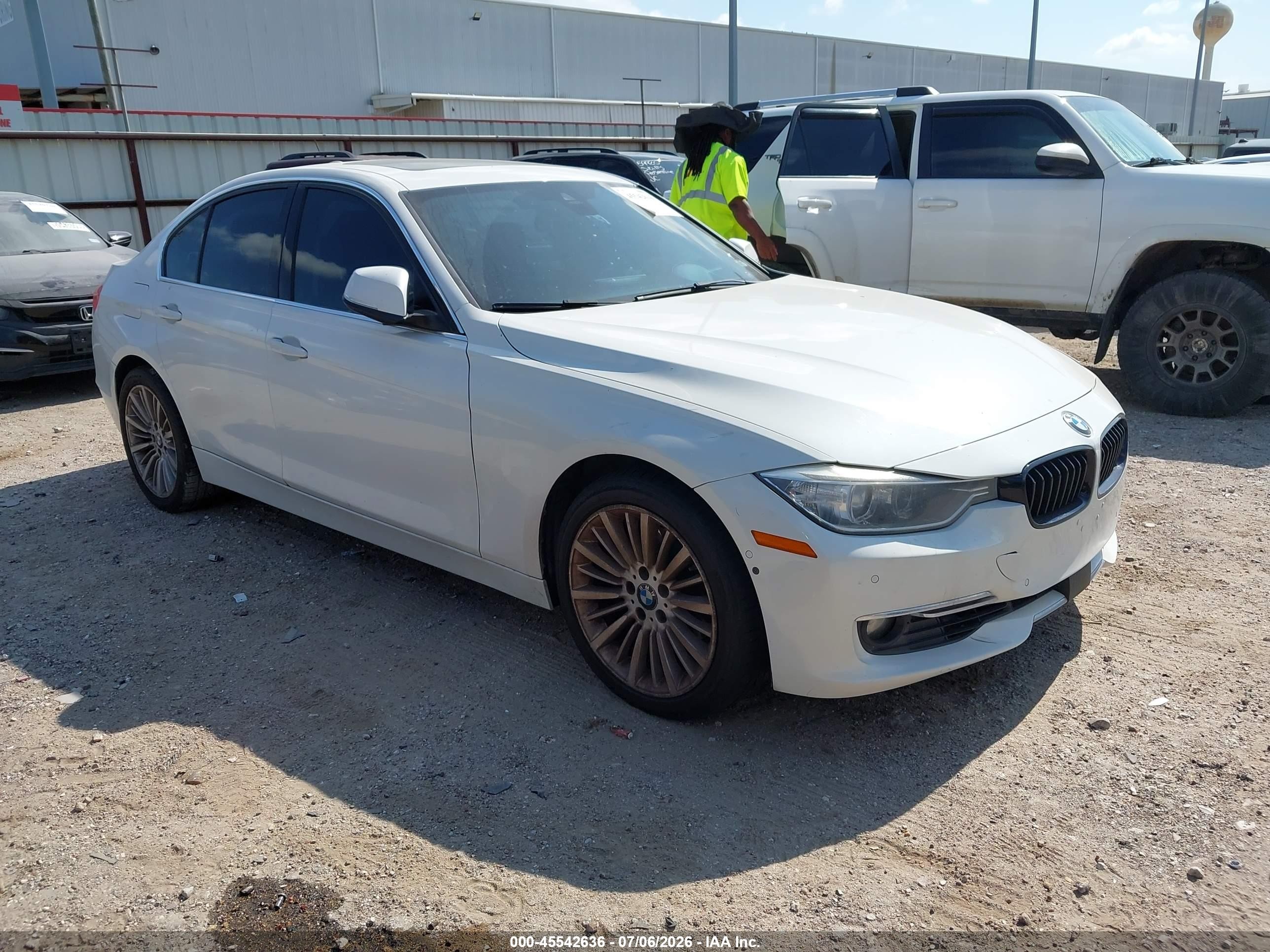 2014 BMW 3 Series 328i, VIN WBA3A5G53ENP28072 — Undercarriage