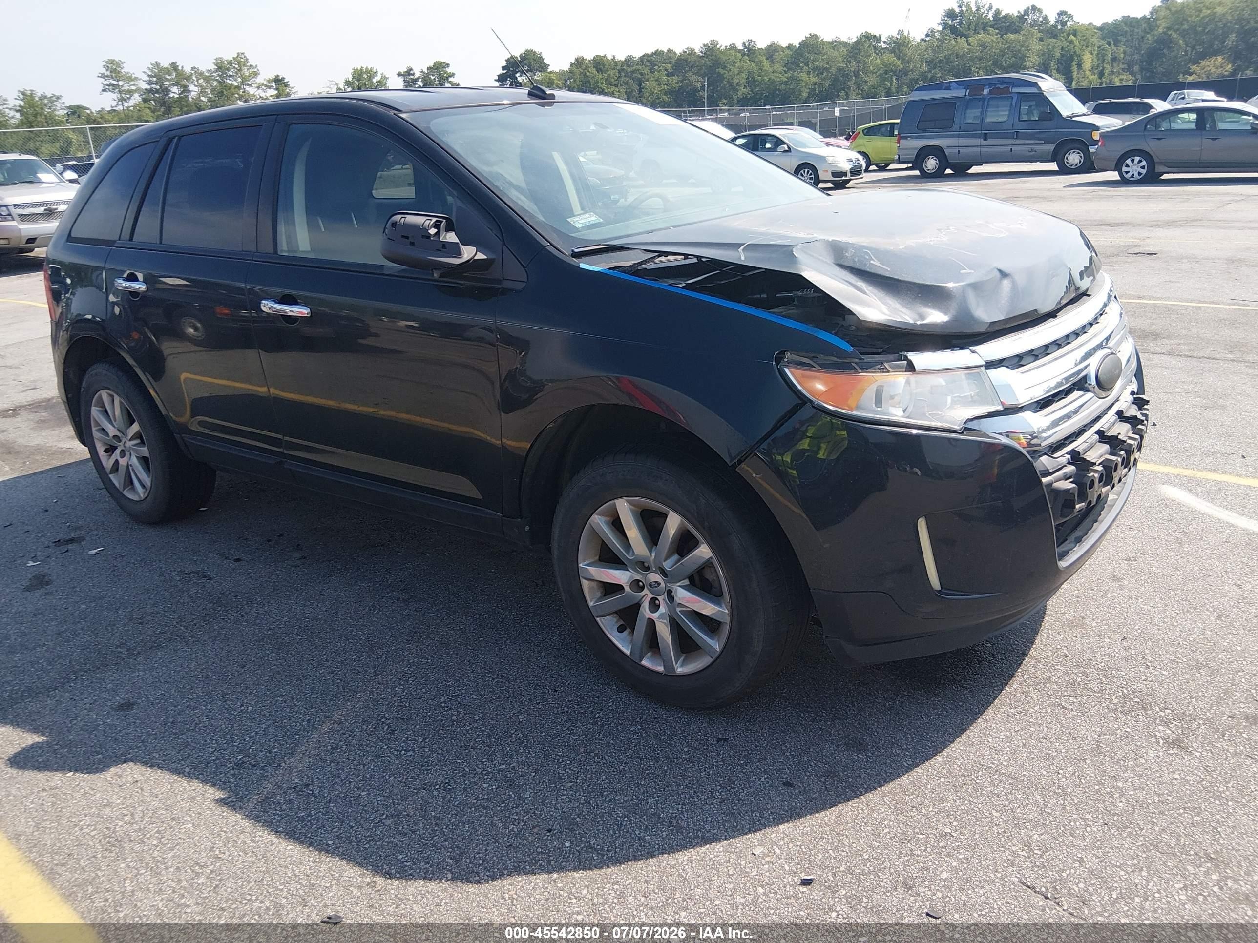2011 Ford Edge SEL, VIN 2FMDK3JC6BBB23370 — Normal wear