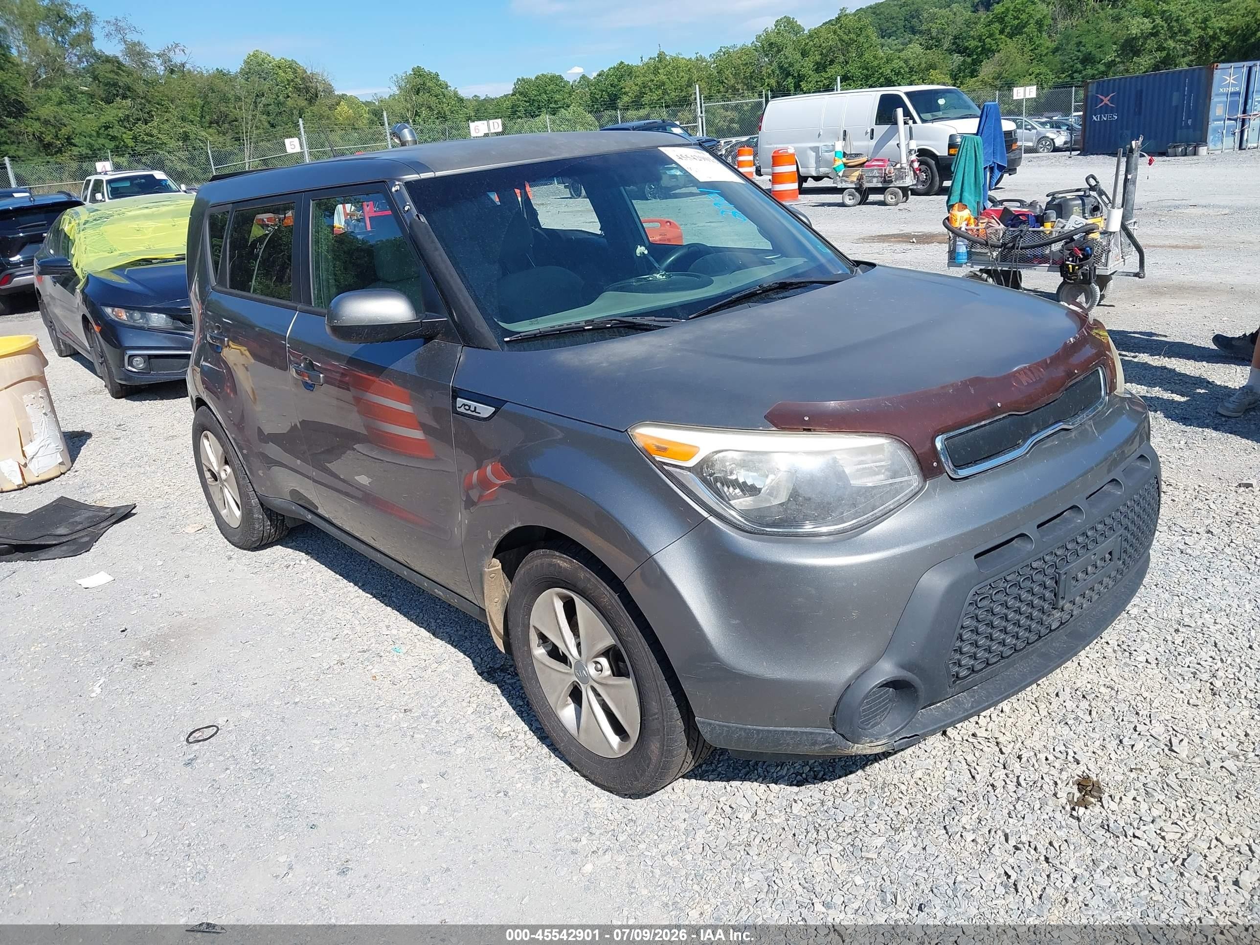 2016 Kia Soul, VIN KNDJN2A24G7268147 — Rear end