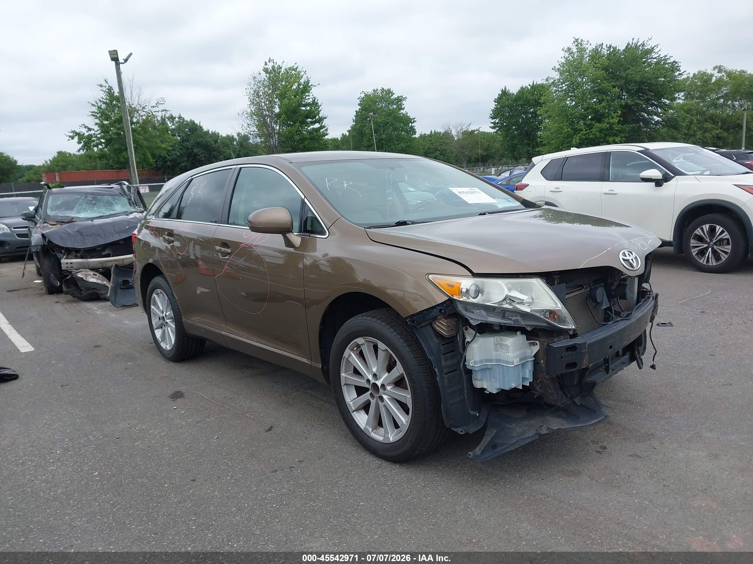 2011 Toyota Venza, VIN 4T3ZA3BB4BU054680 — Front end