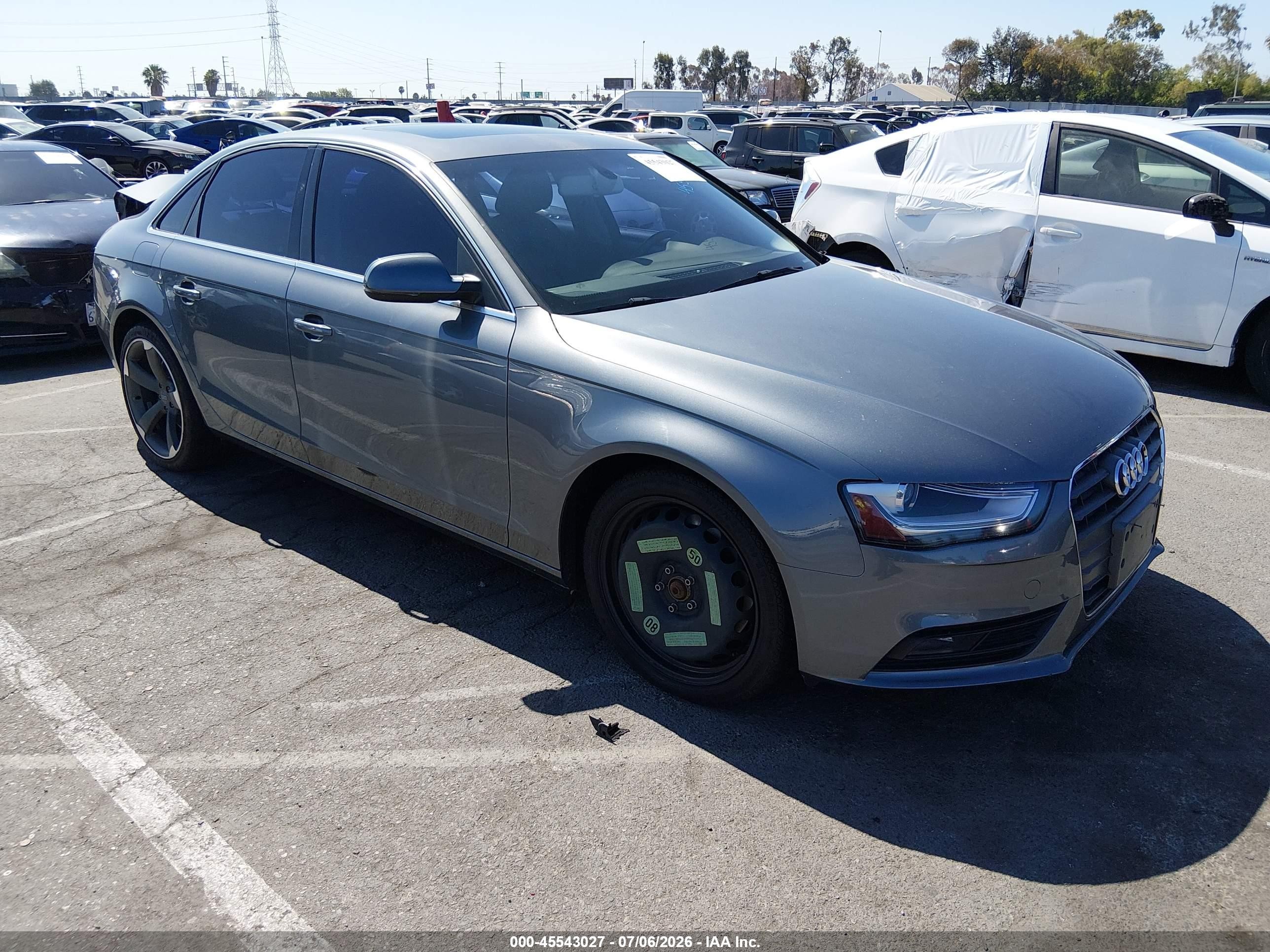2013 Audi A4 Premium, VIN WAUAFAFL5DA194788 — Rear end