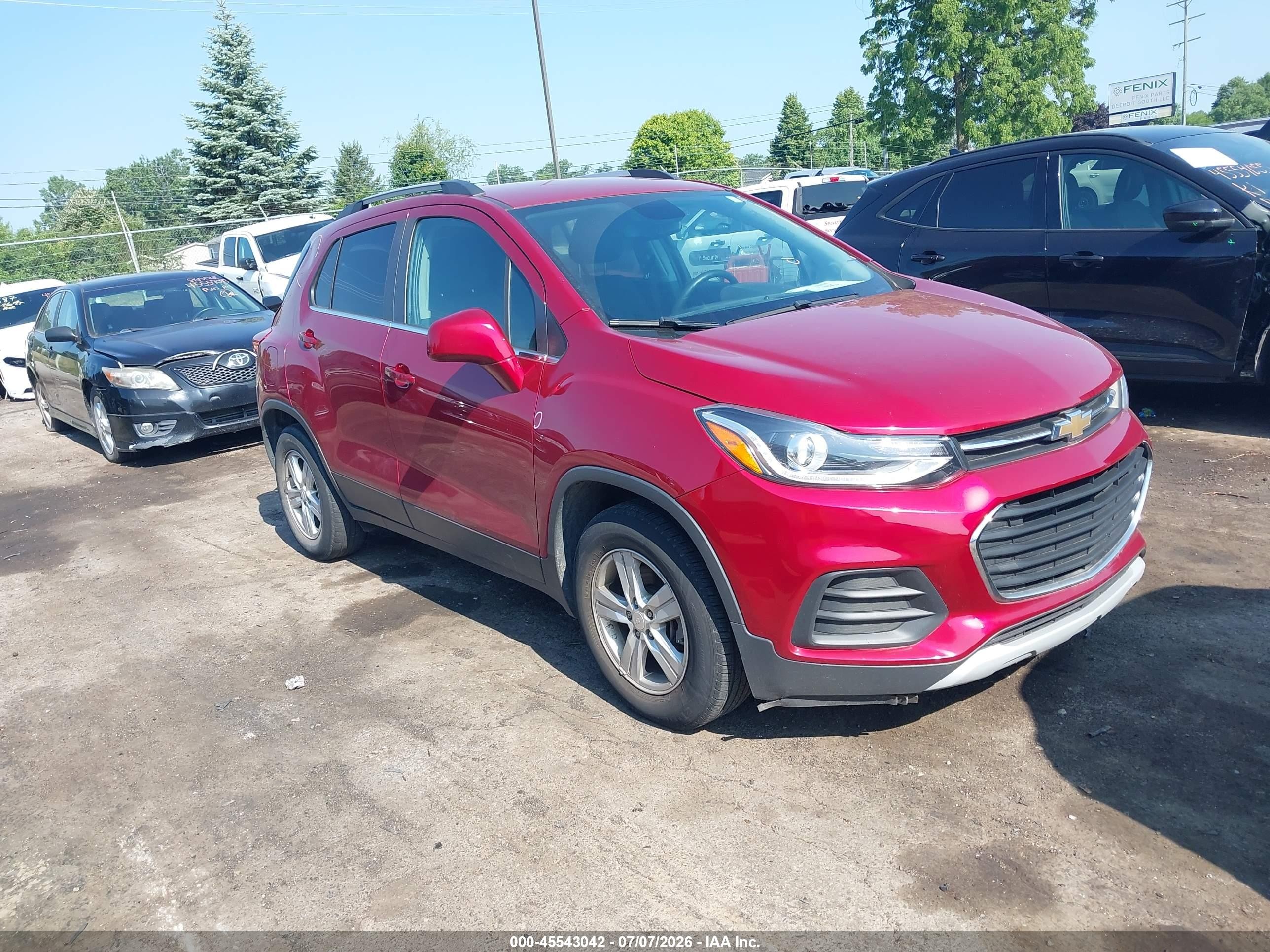 2019 Chevrolet Trax LT, VIN 3GNCJLSB2KL404988 — Rear end