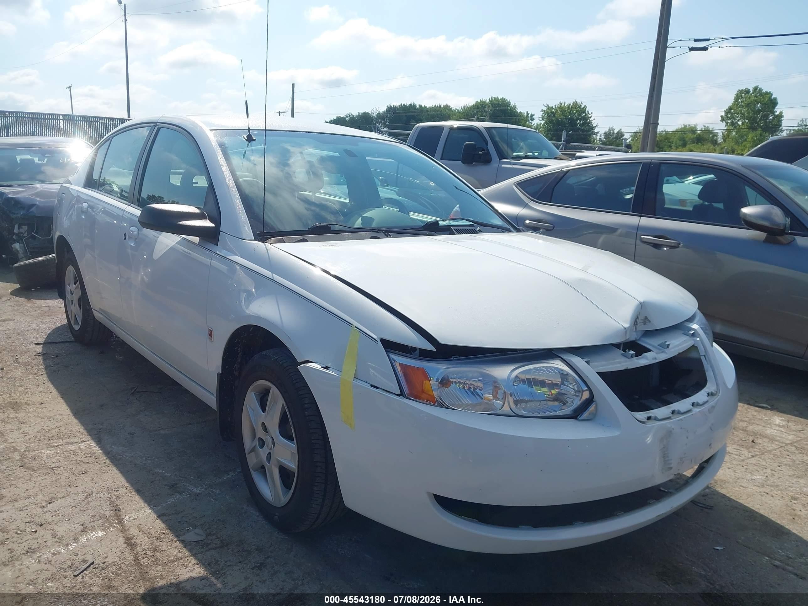 2007 Saturn ION ION 2, VIN 1G8AJ58F87Z120703 — Front end