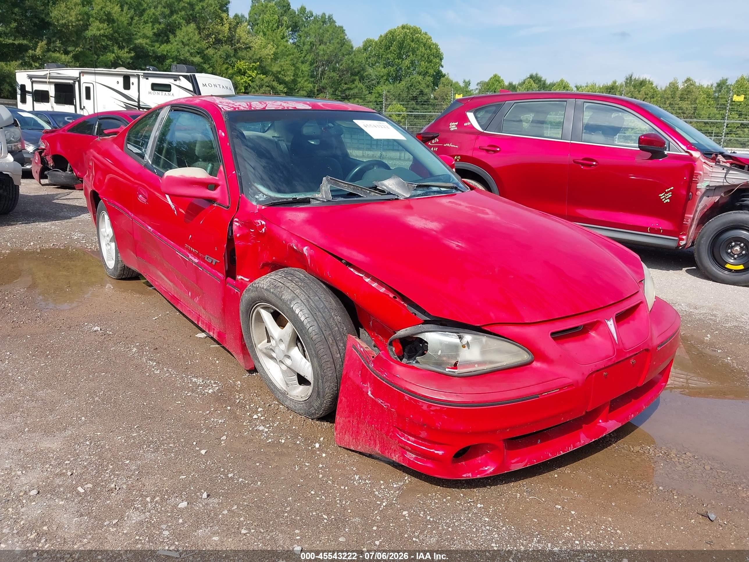 1999 Pontiac Grand Am GT, VIN 1G2NW12EXXM801111 — Перед