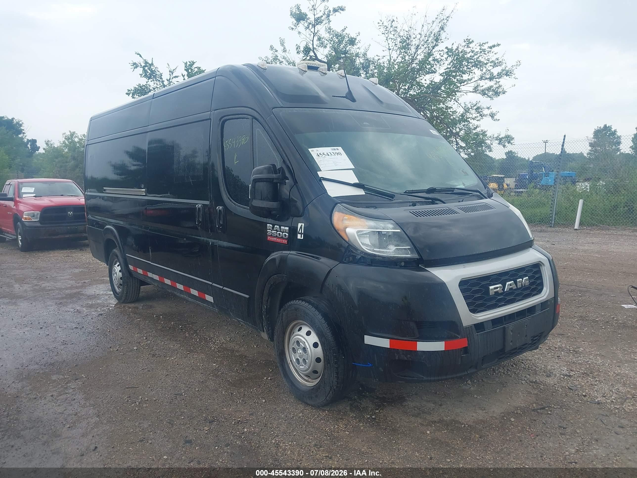 2022 Ram ProMaster Cargo, VIN 3C6MRVJG8NE120392 — Front end