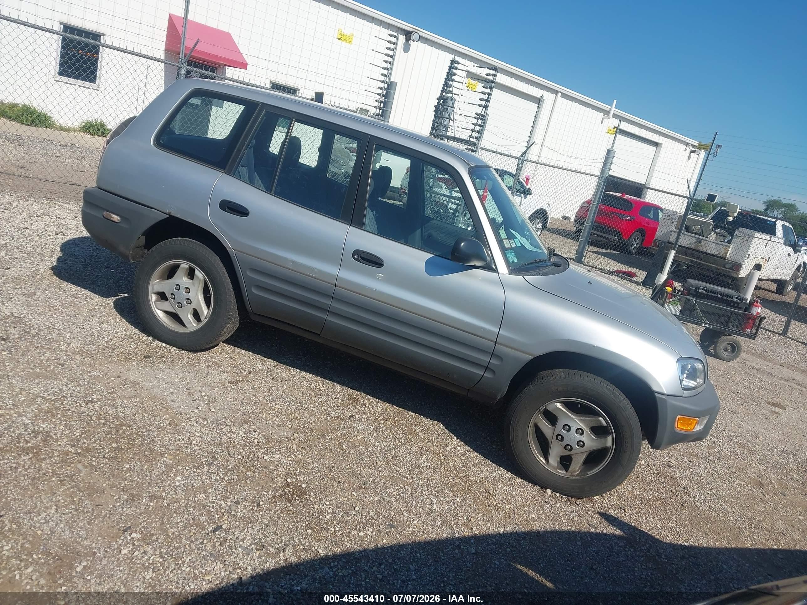 1998 Toyota RAV4, VIN JT3GP10V6W7041149 — Normal wear