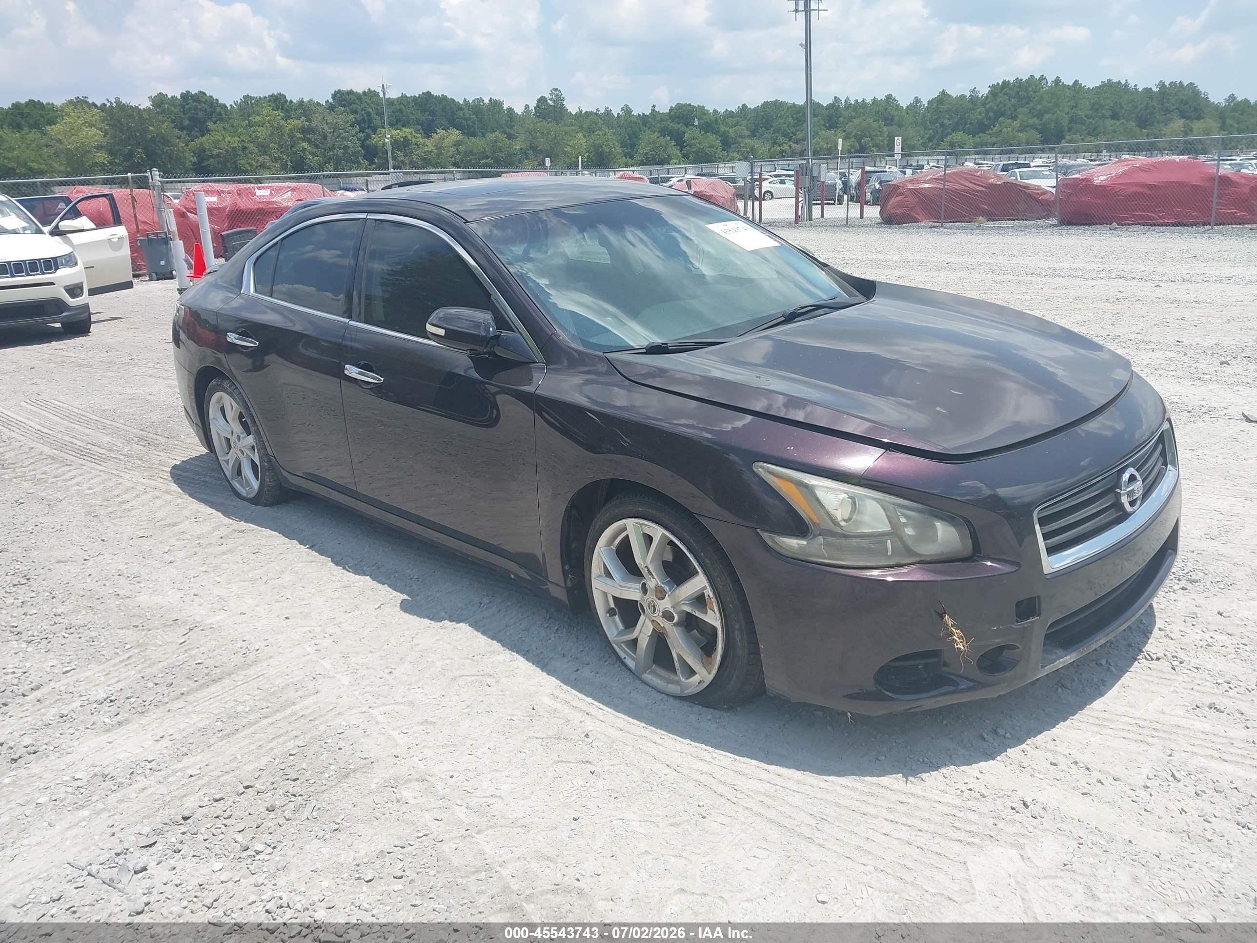 2012 Nissan Maxima SV, VIN 1N4AA5AP5CC860723 — Бок