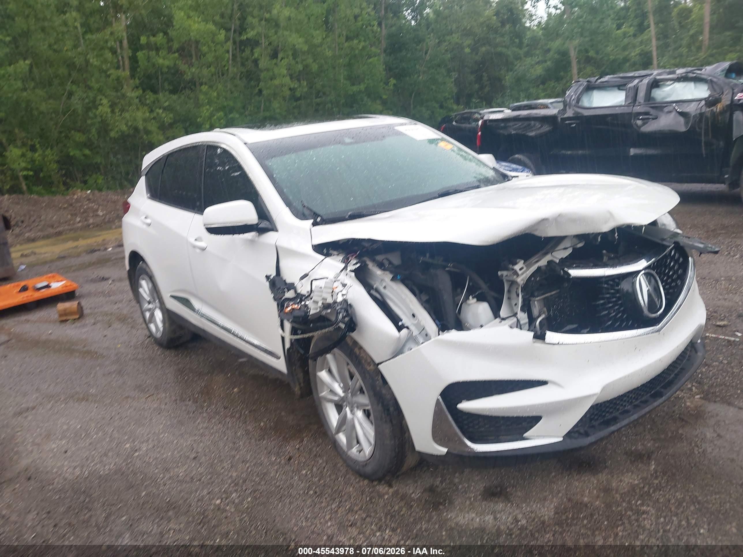 2020 Acura RDX, VIN 5J8TC2H31LL004691 — Front end