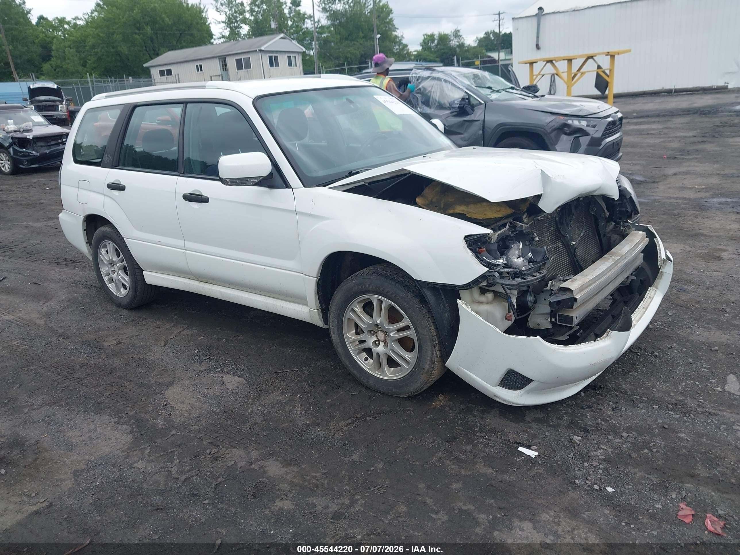 2008 Subaru Forester Special Sports X, VIN JF1SG66698H728423 — Front end