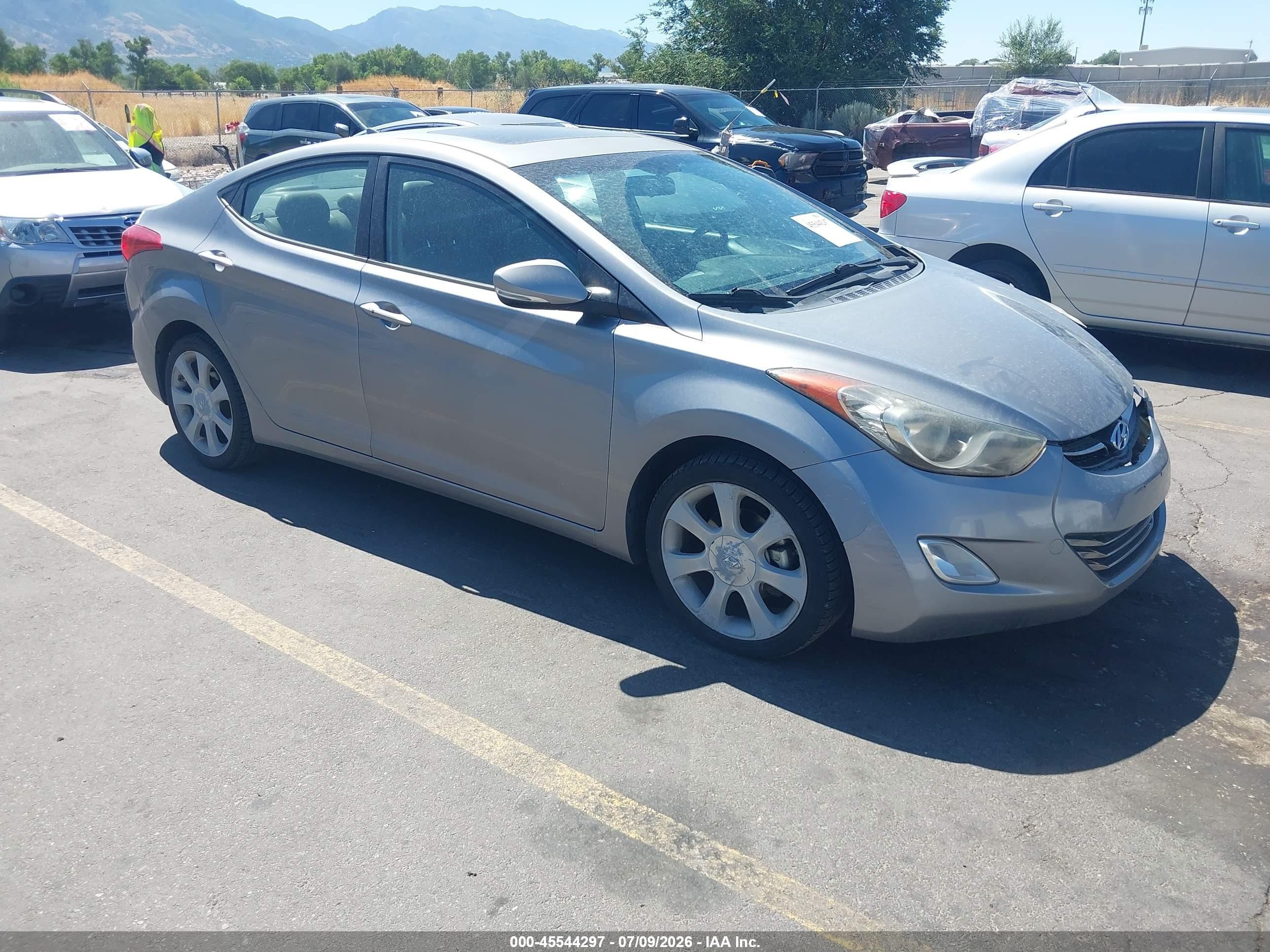 2013 Hyundai Elantra GLS, VIN KMHDH4AE8DU708809 — Front end