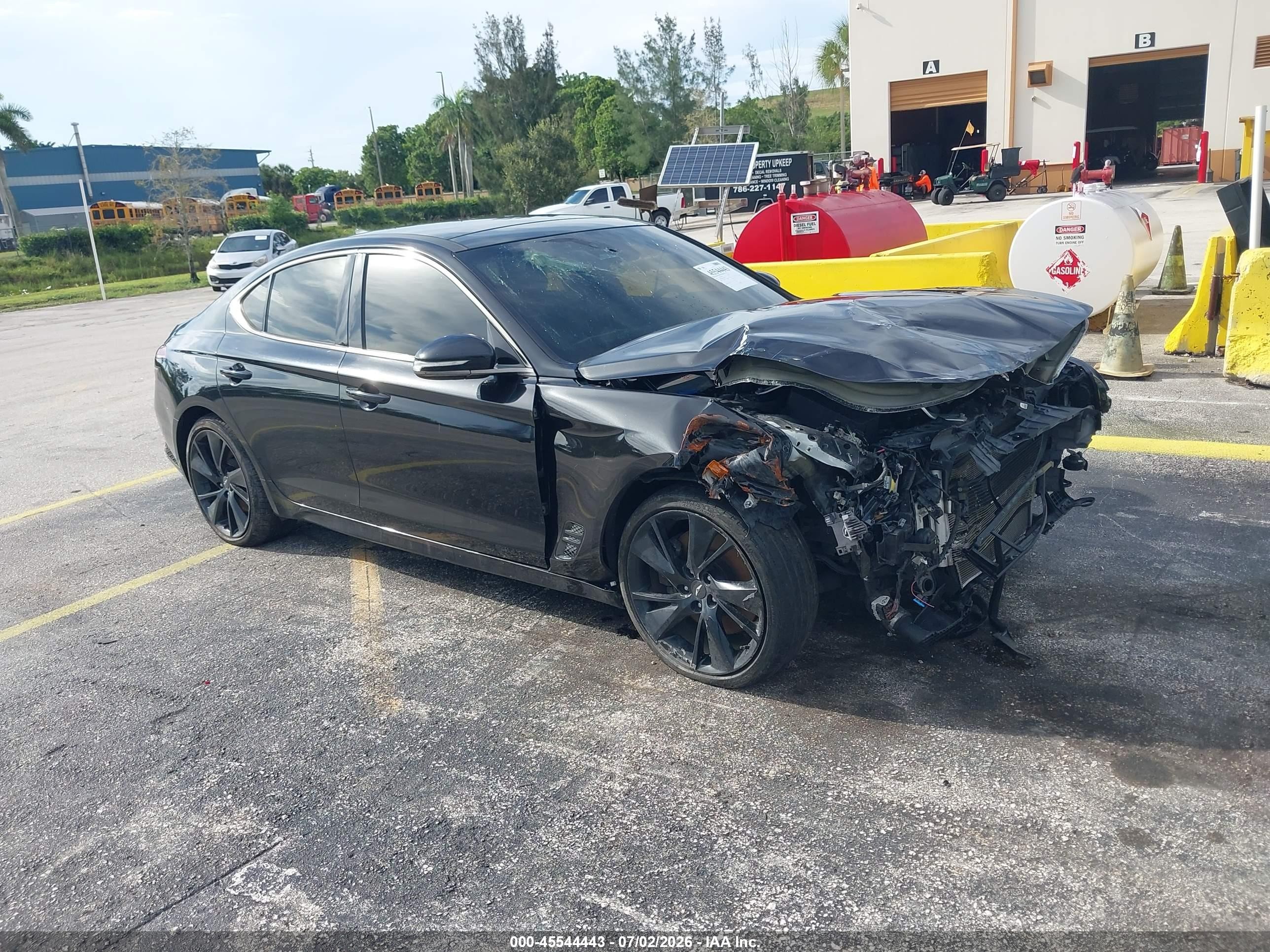 2022 Genesis G70 3.3T, VIN KMTG54TE5NU081657 — Front end