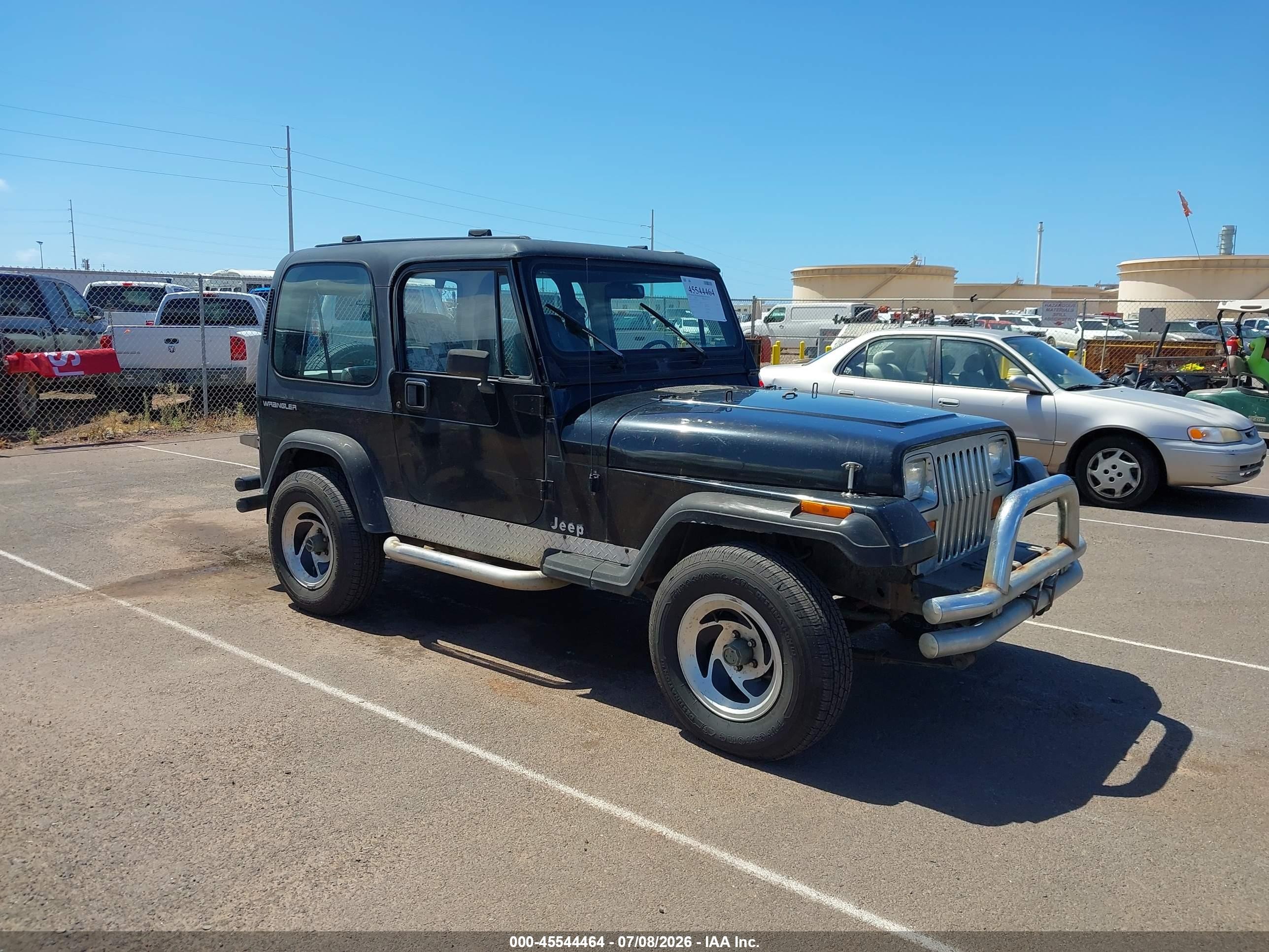 1992 Jeep Wrangler, VIN 2J4FY29S4NJ522462 — Normal wear