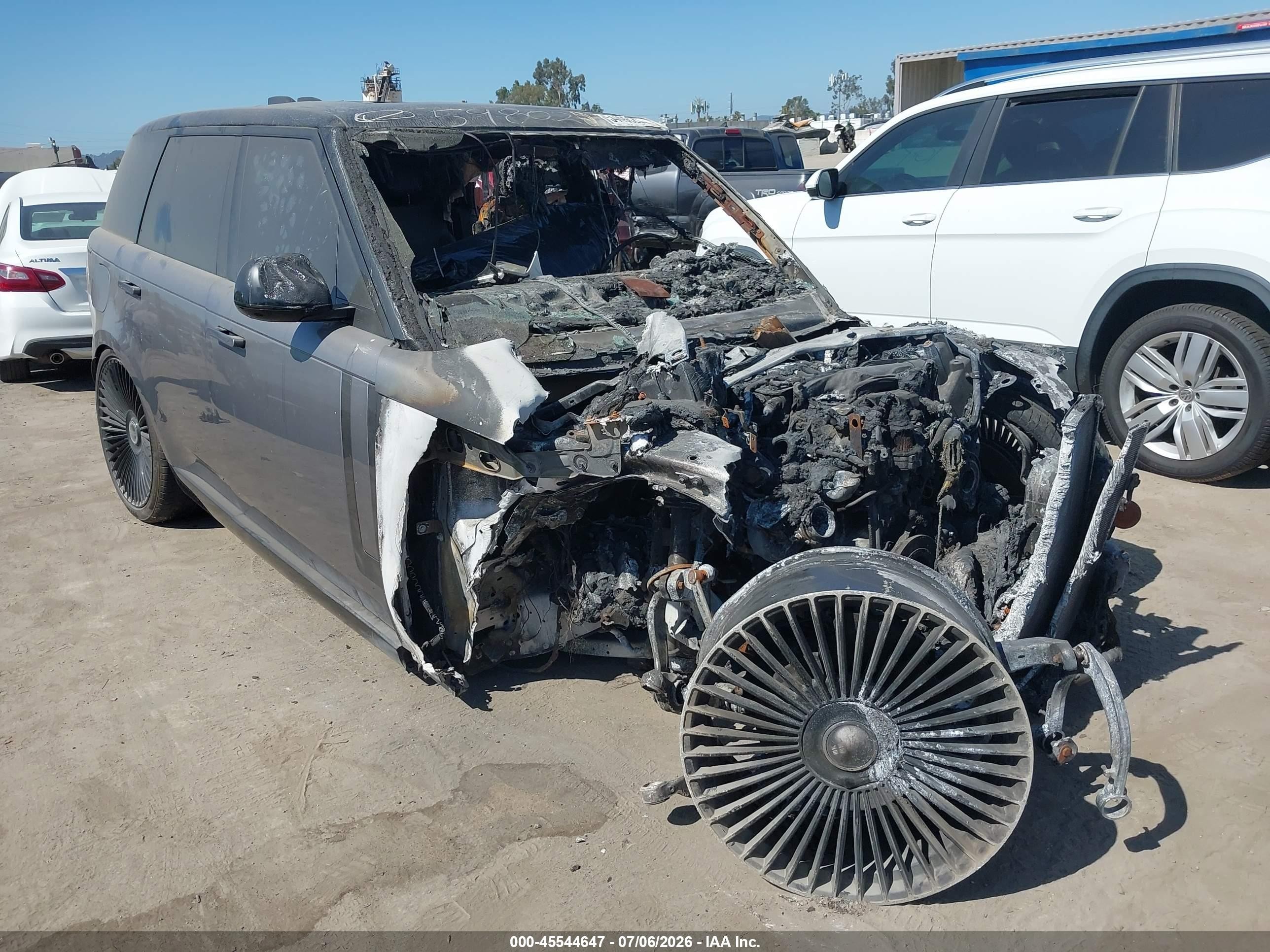 2024 Land Rover Range Rover SE, VIN SALKP9FU4RA209115 — Interior fire