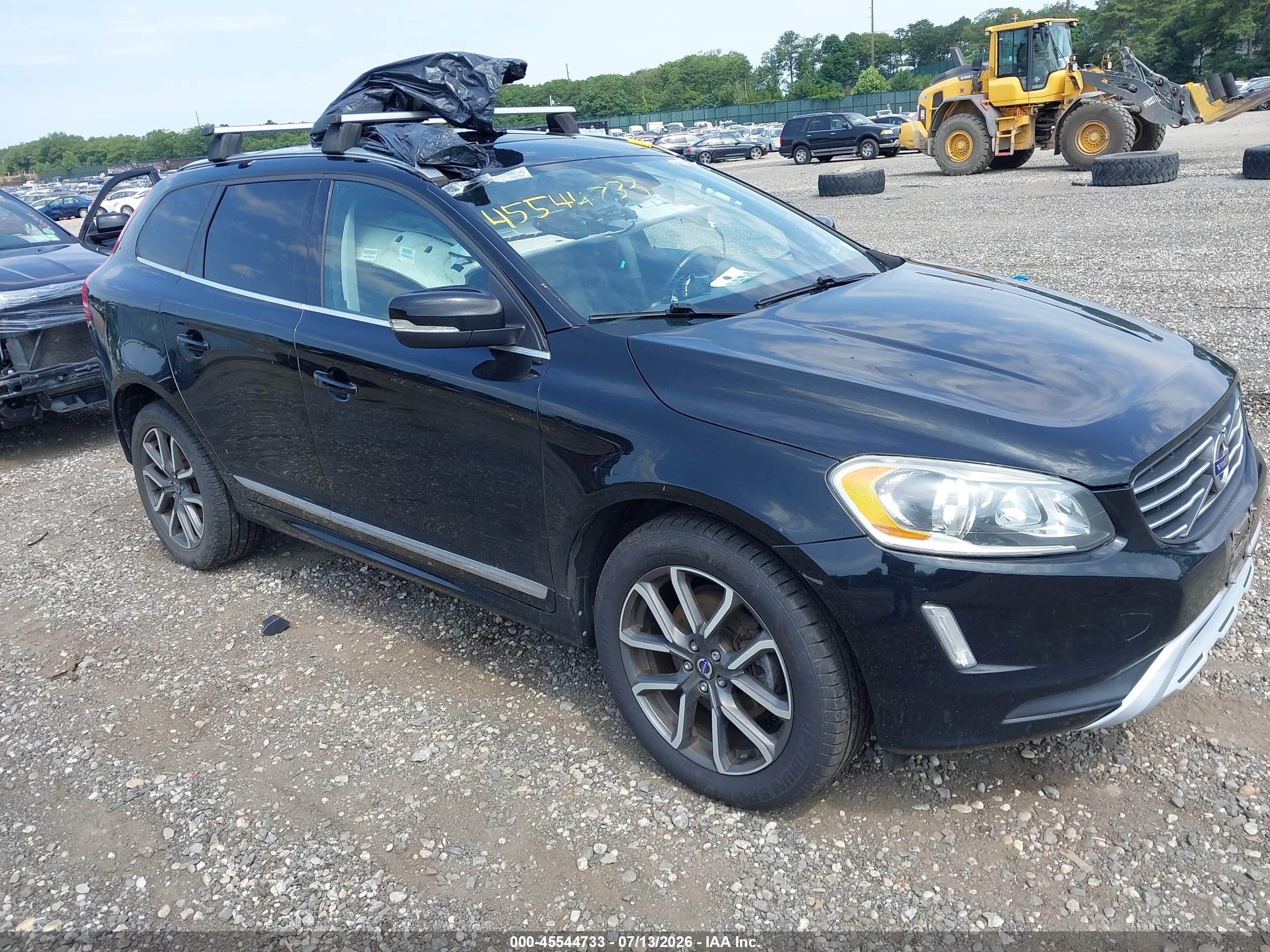 2017 Volvo XC60 Dynamic, VIN YV449MRR4H2015291 — По всему кузову