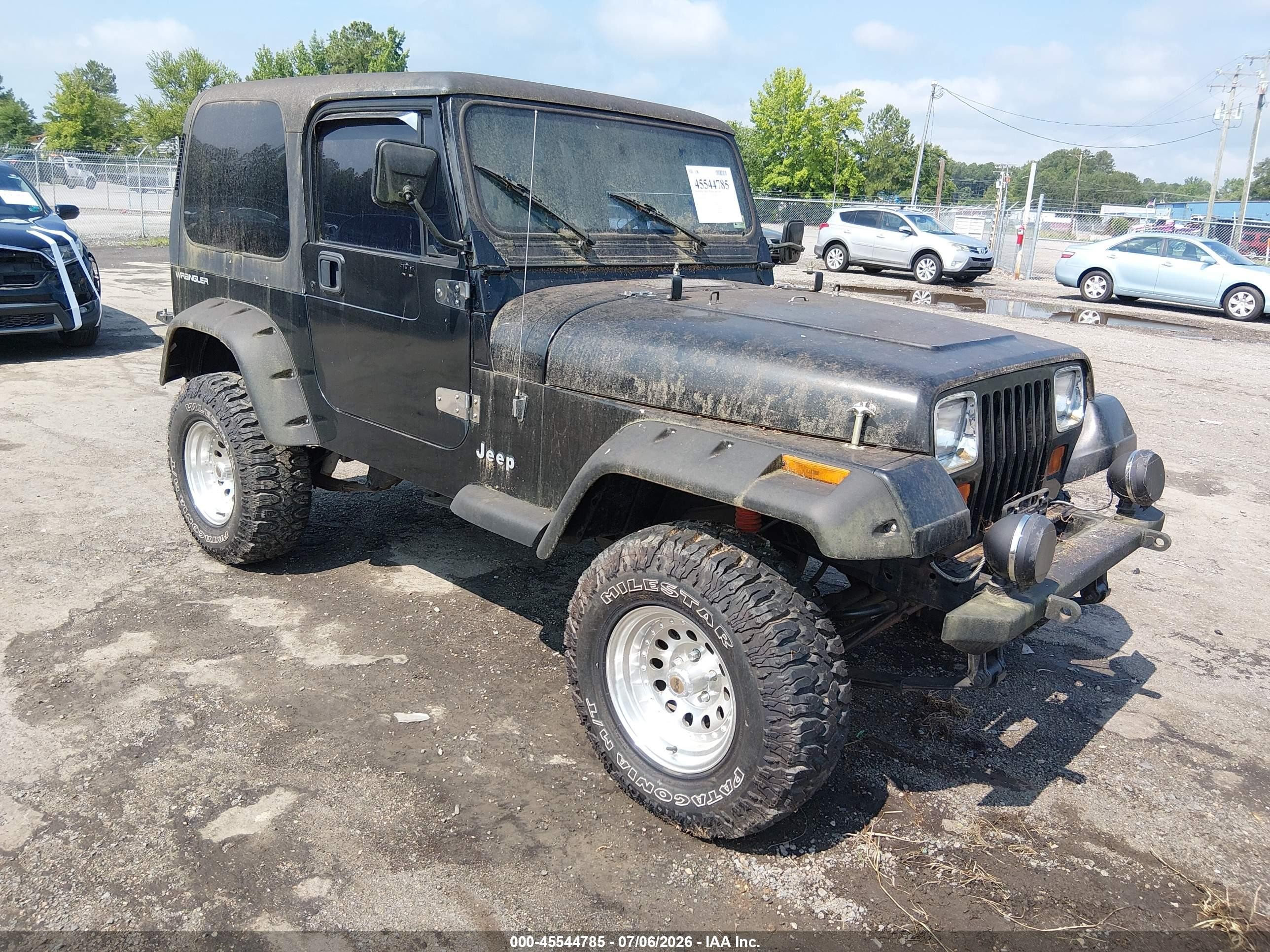 1991 Jeep Wrangler S, VIN 2J4FY19P6MJ149574 — Normal wear