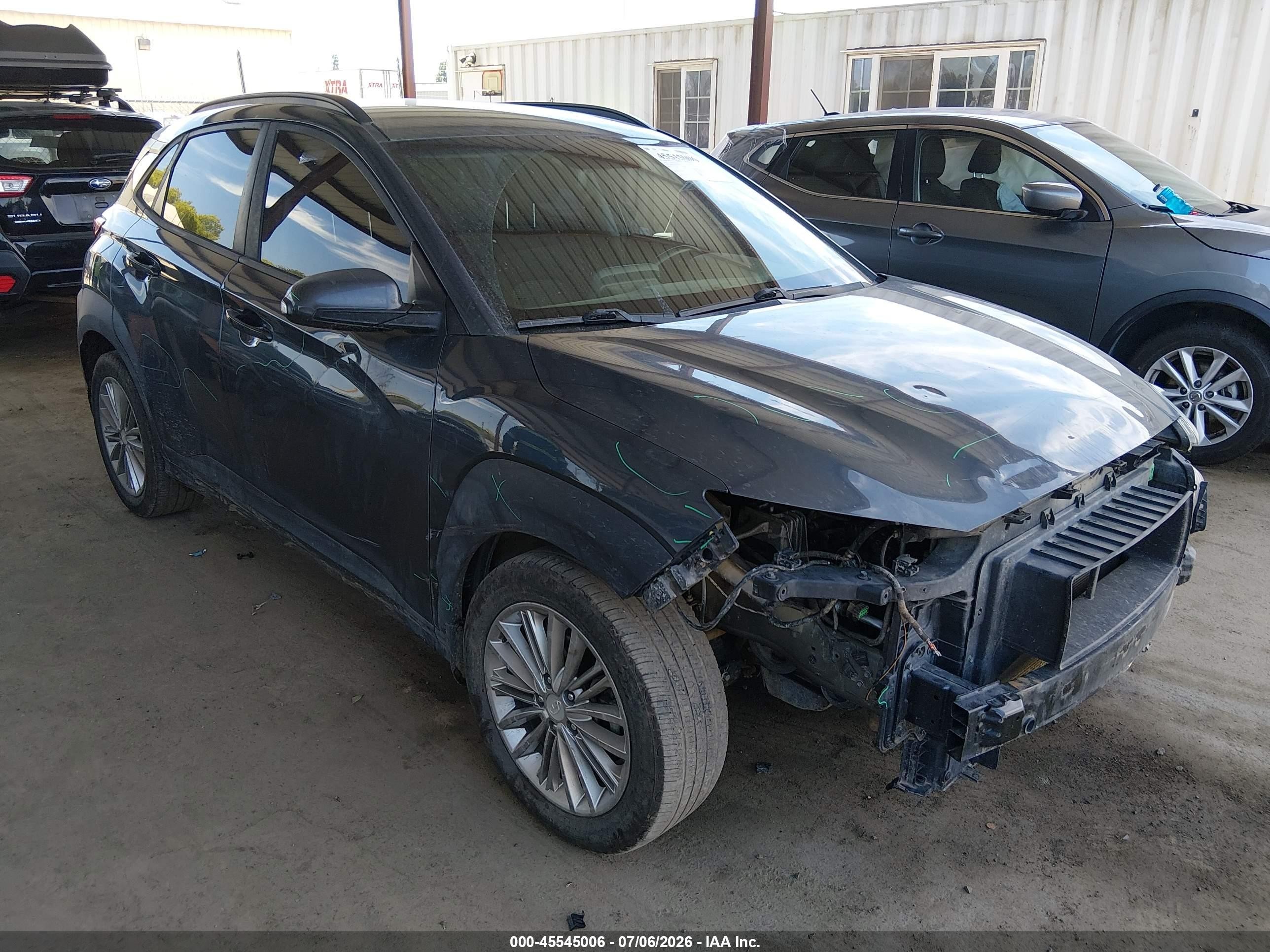 2018 Hyundai Kona SEL, VIN KM8K22AA0JU109604 — Front end