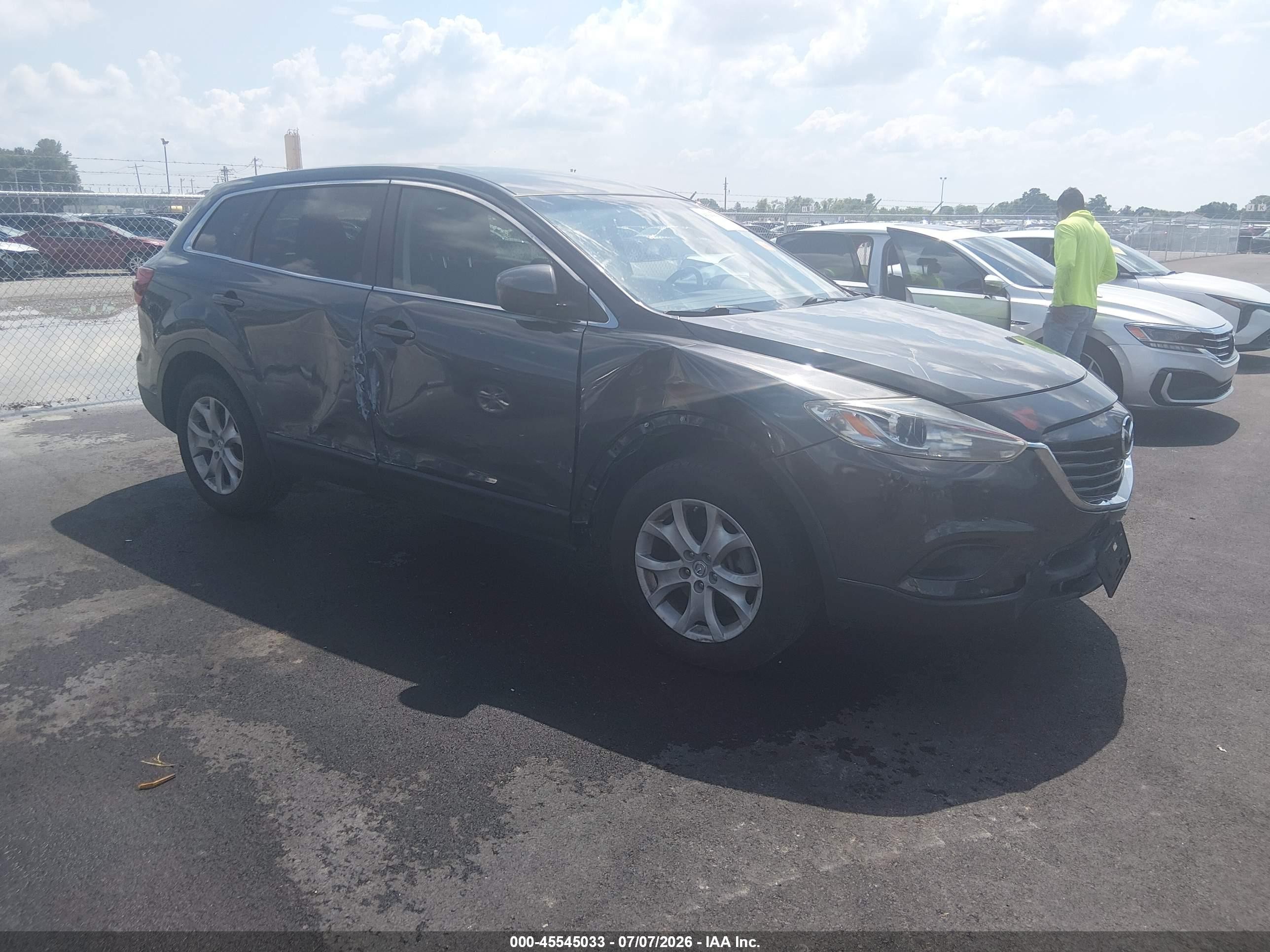 2015 Mazda CX-9 Touring, VIN JM3TB2CA5F0452050 — Side